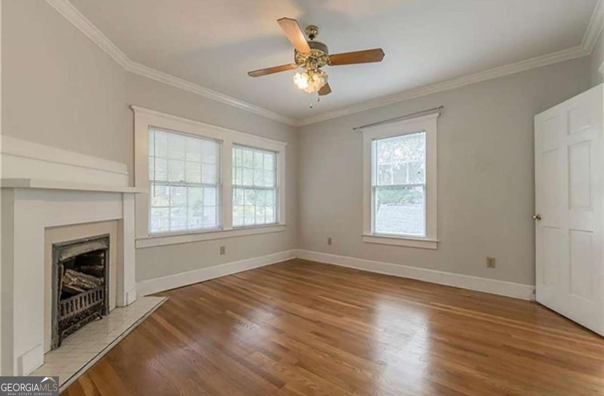 1193 Mansfield Avenue