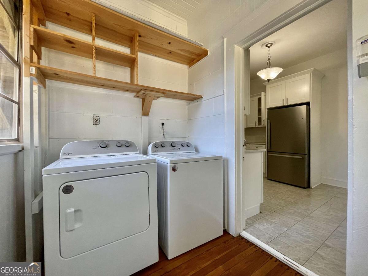 1193 Mansfield Avenue