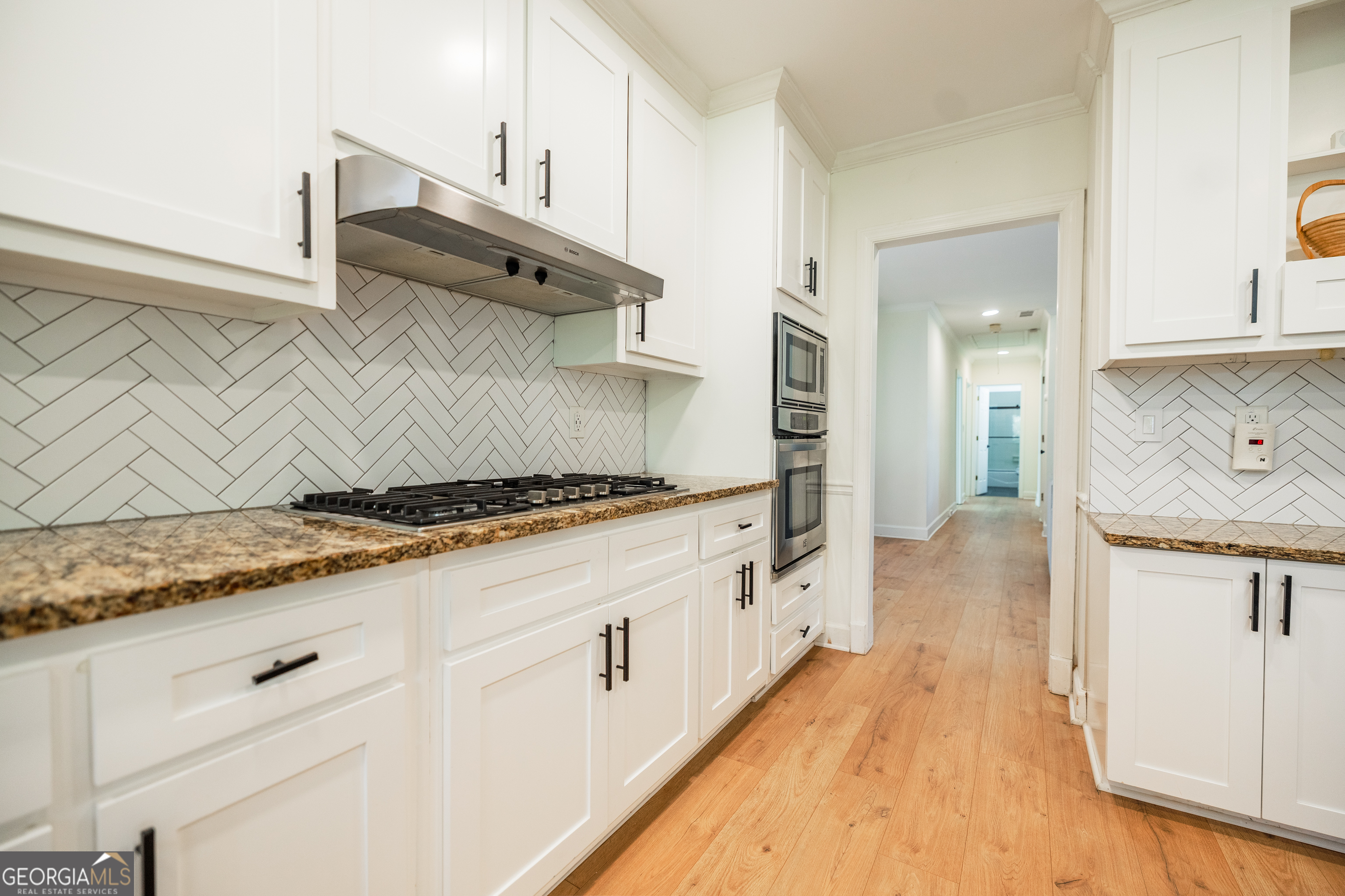 1055 Downing Court NE