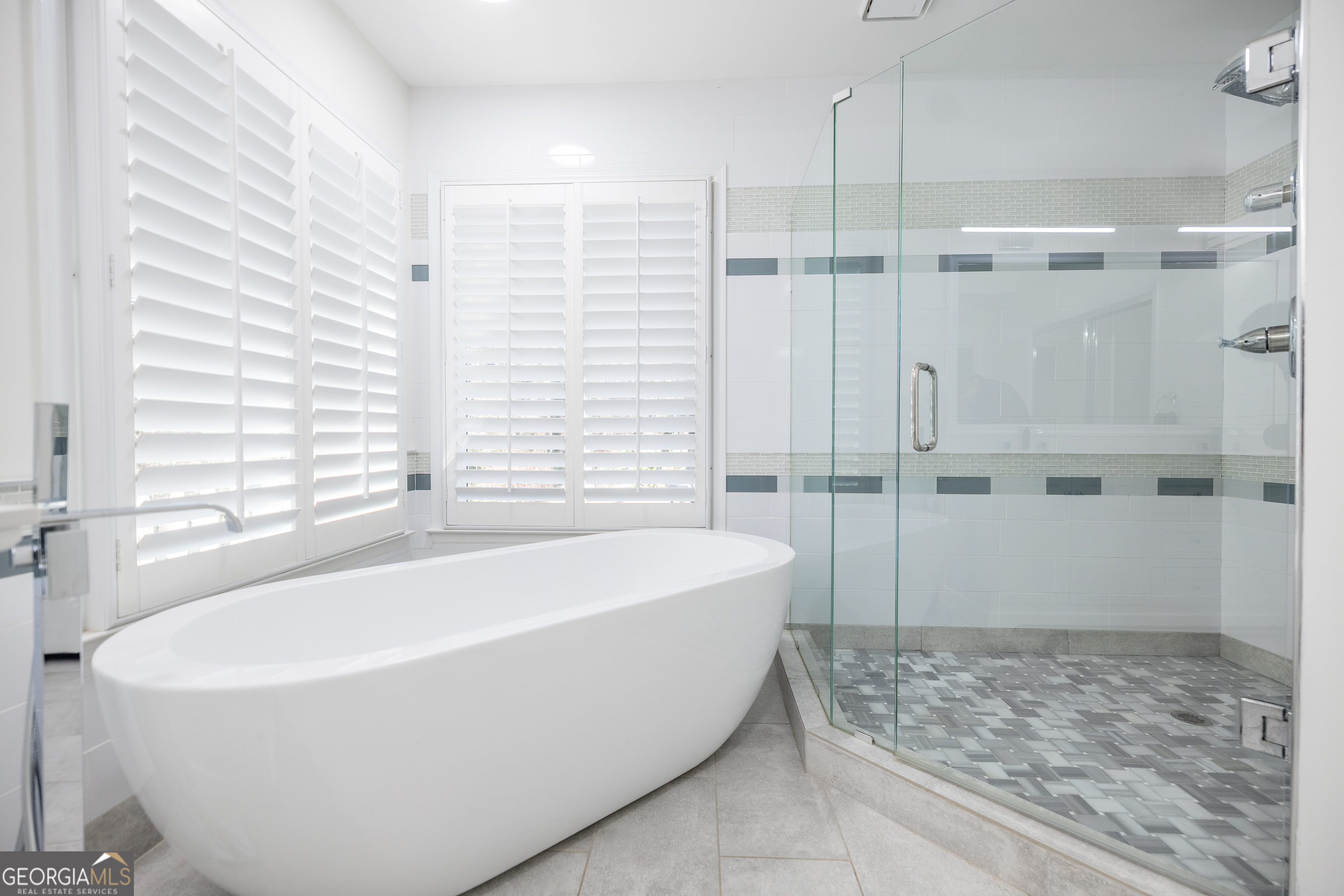 1055 Downing Court NE