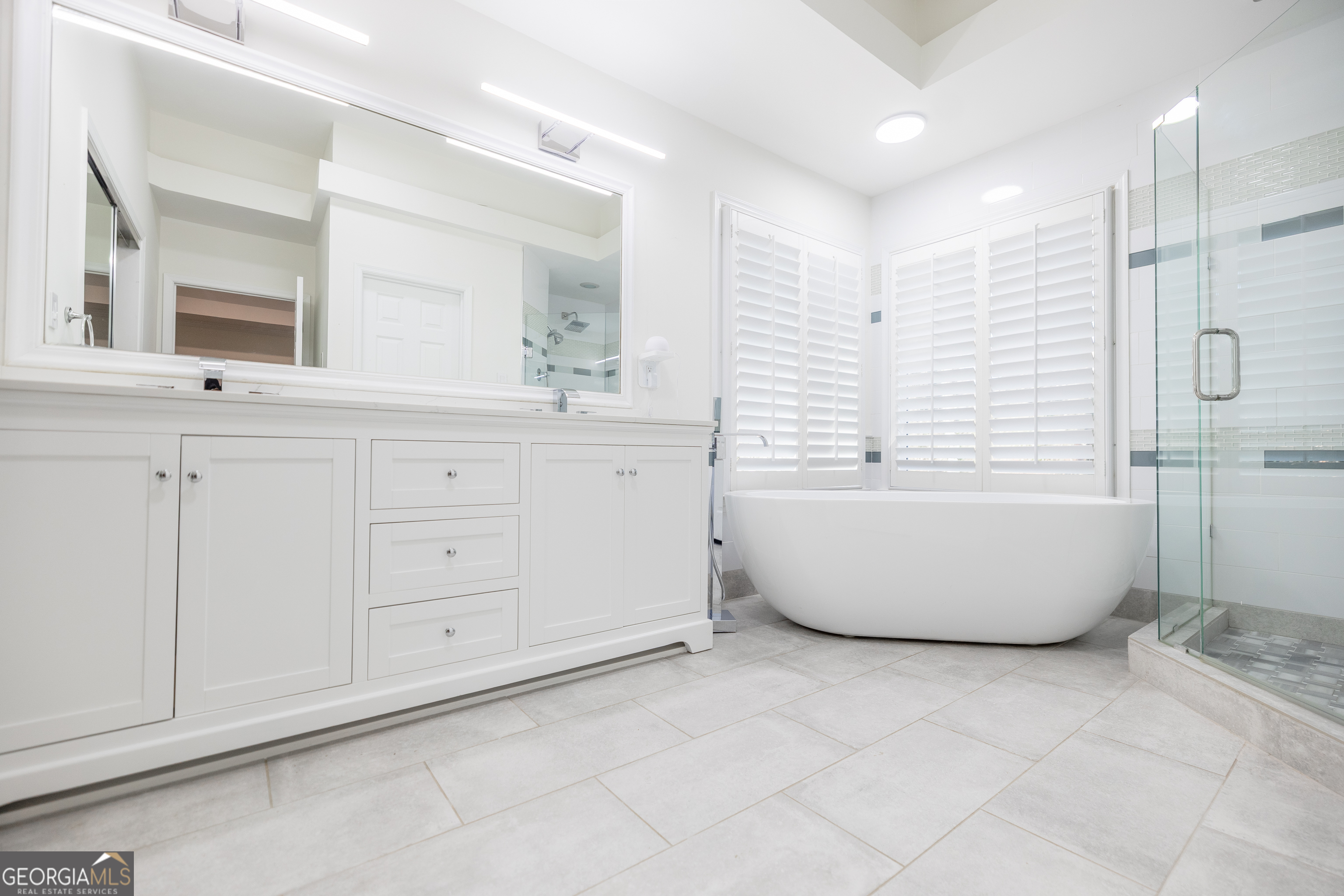 1055 Downing Court NE