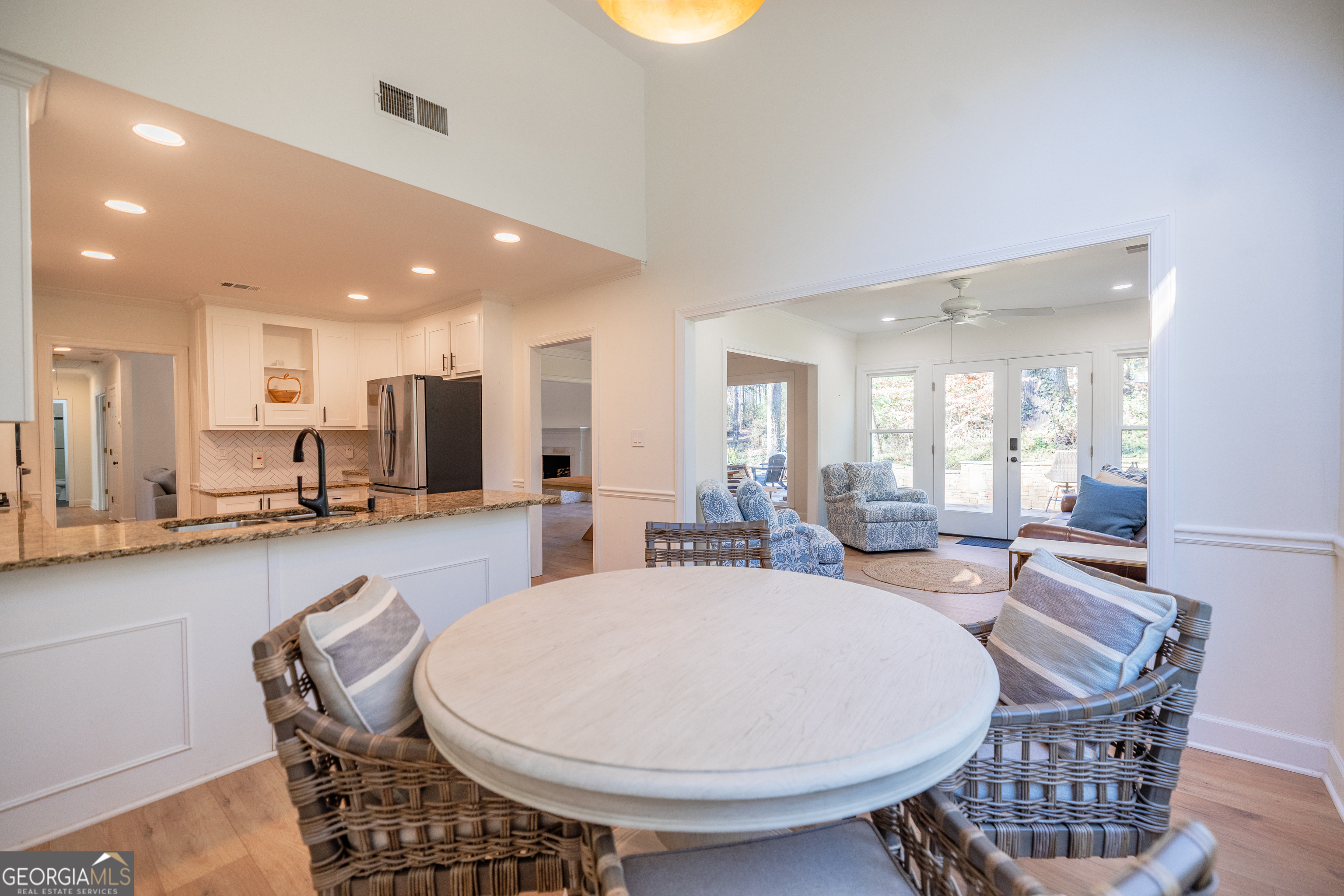 1055 Downing Court NE