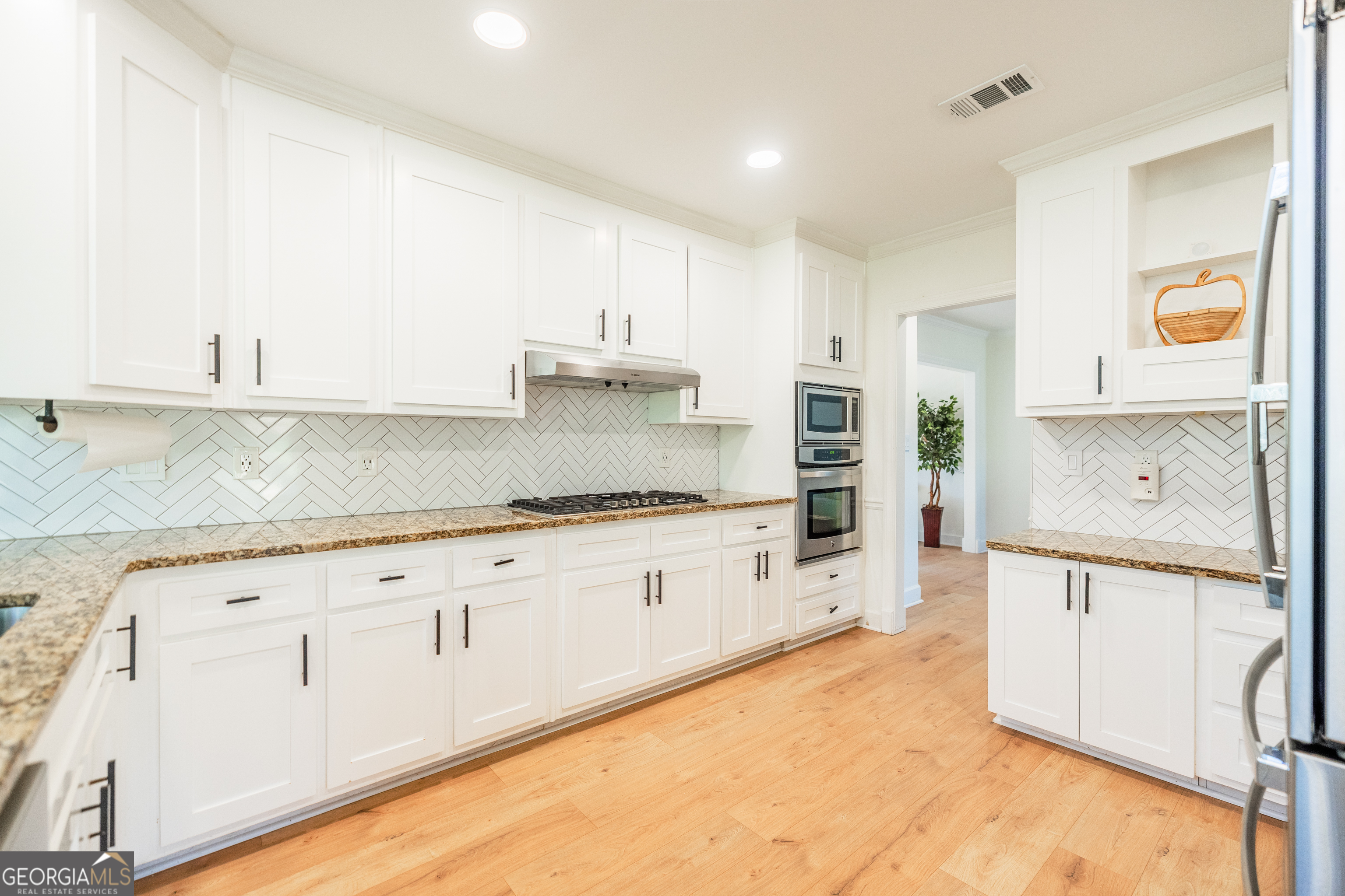 1055 Downing Court NE