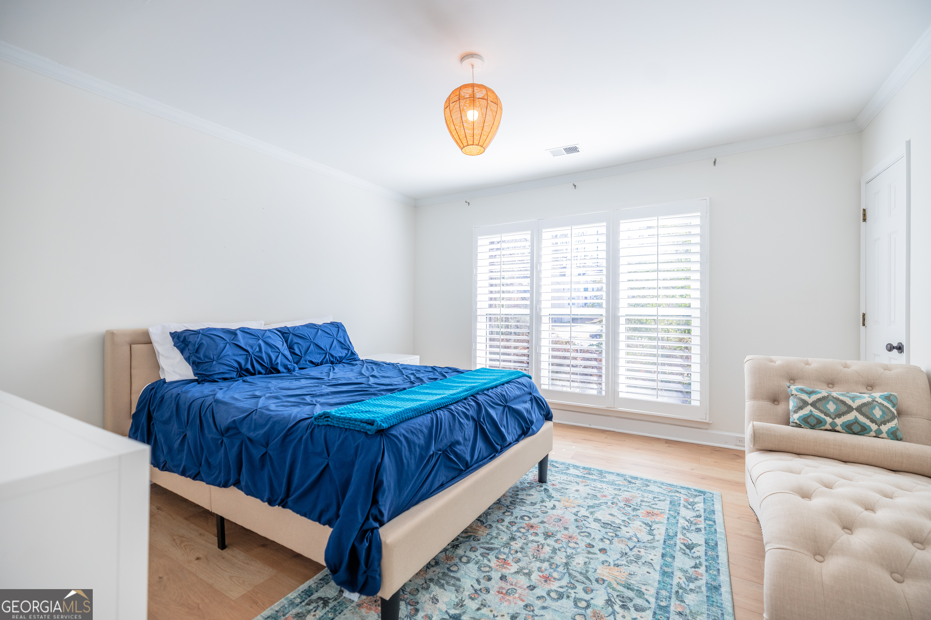 1055 Downing Court NE