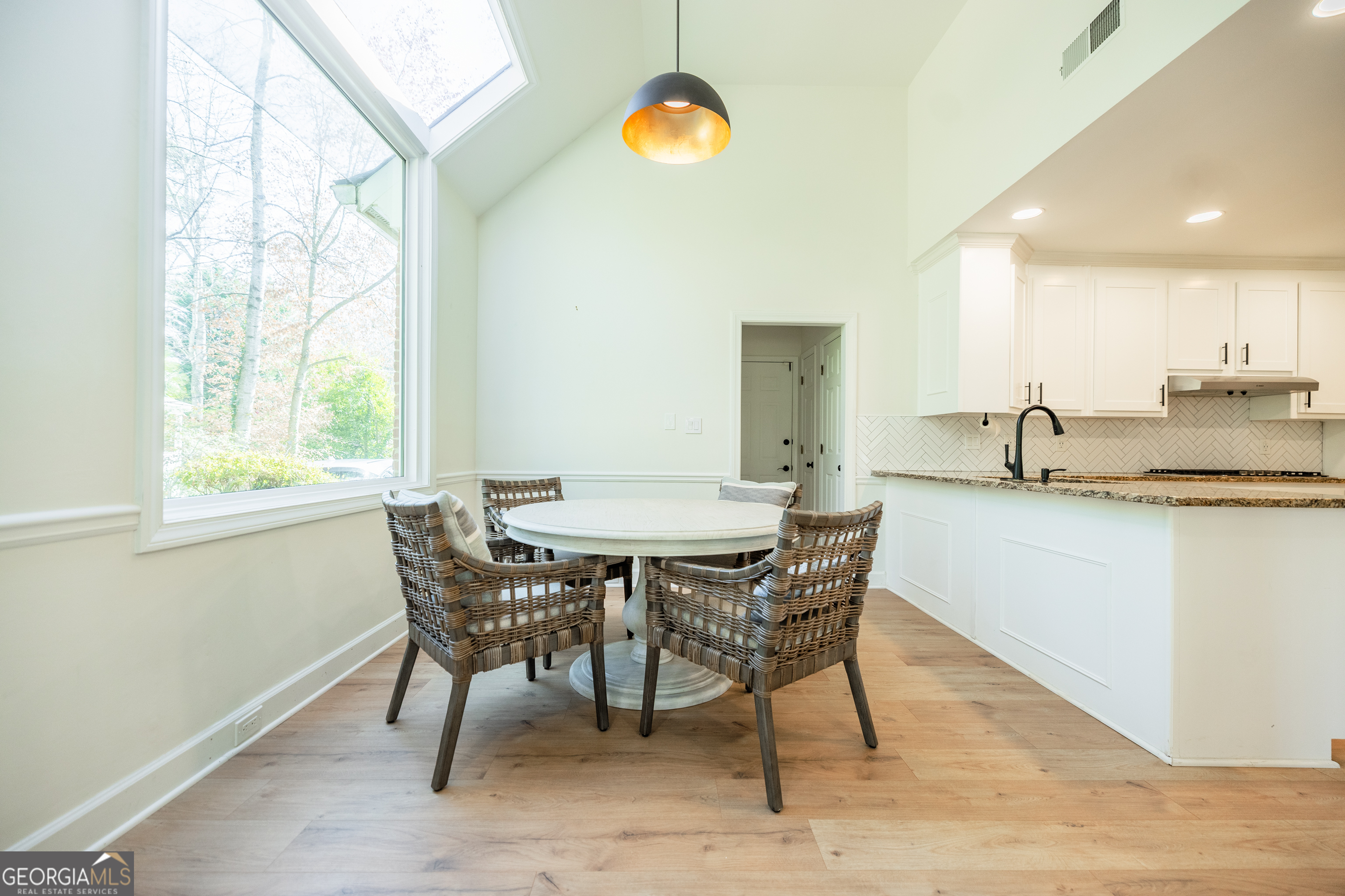 1055 Downing Court NE