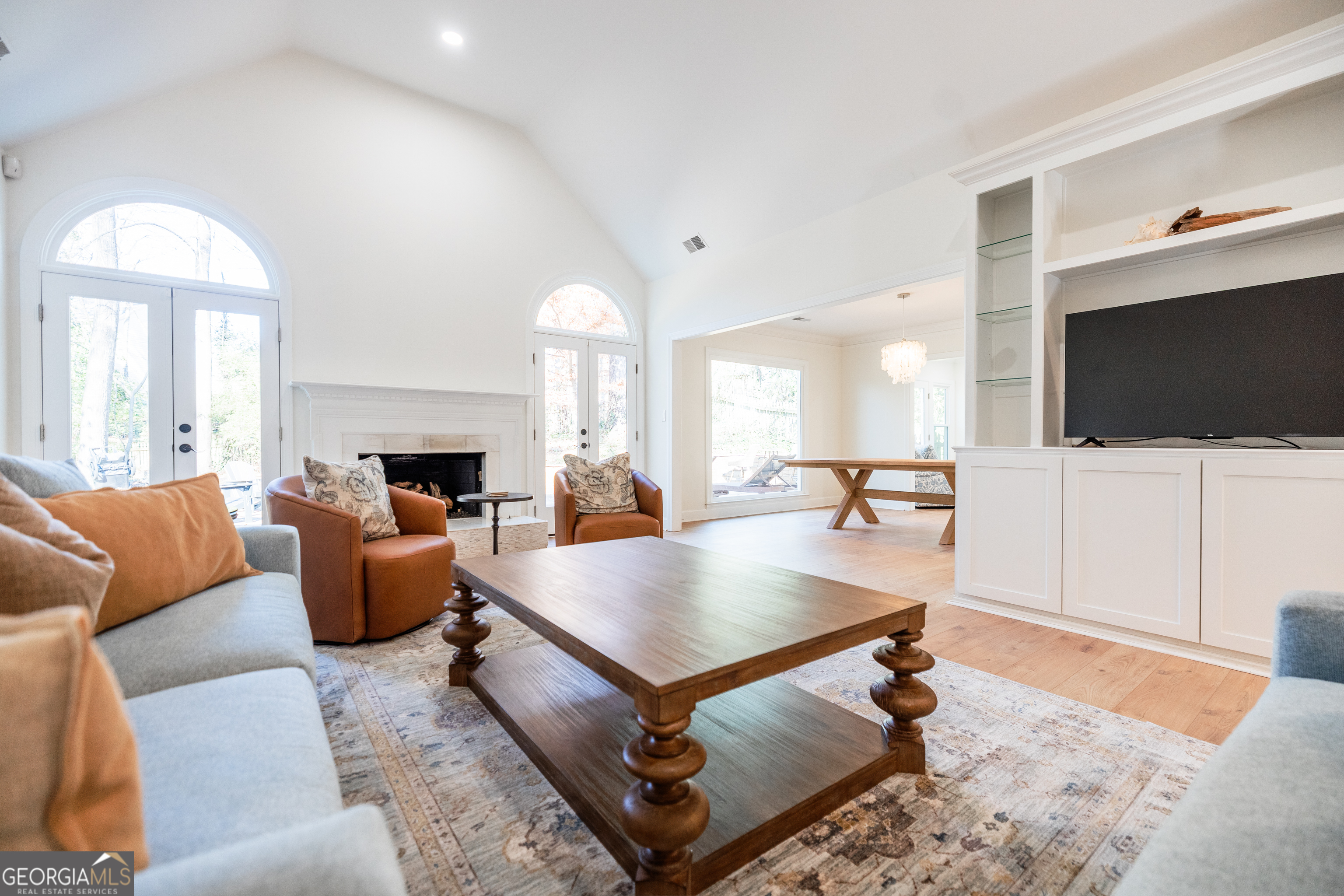 1055 Downing Court NE