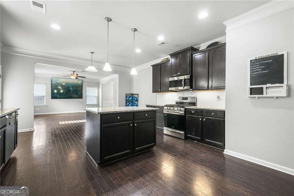 200 Cherokee Reserve Circle