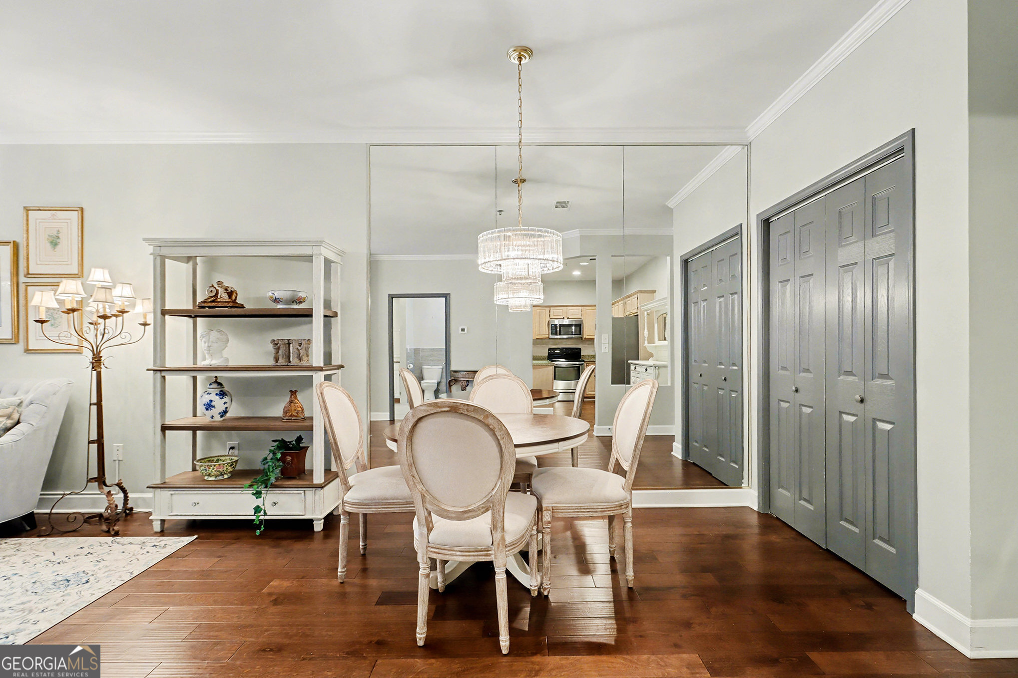 2865 Lenox Road NE # 111