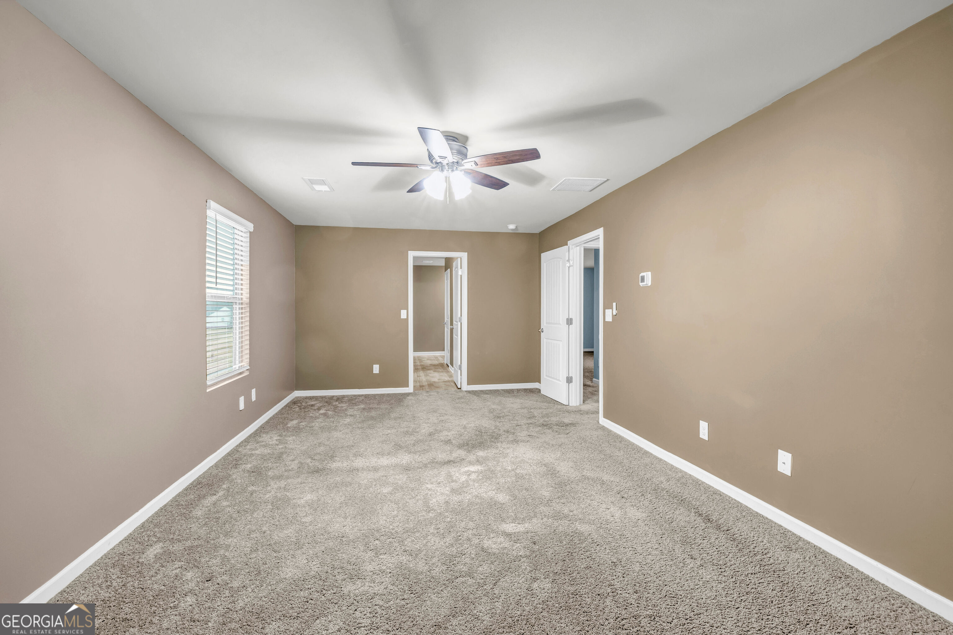 205 Twin Lakes Drive