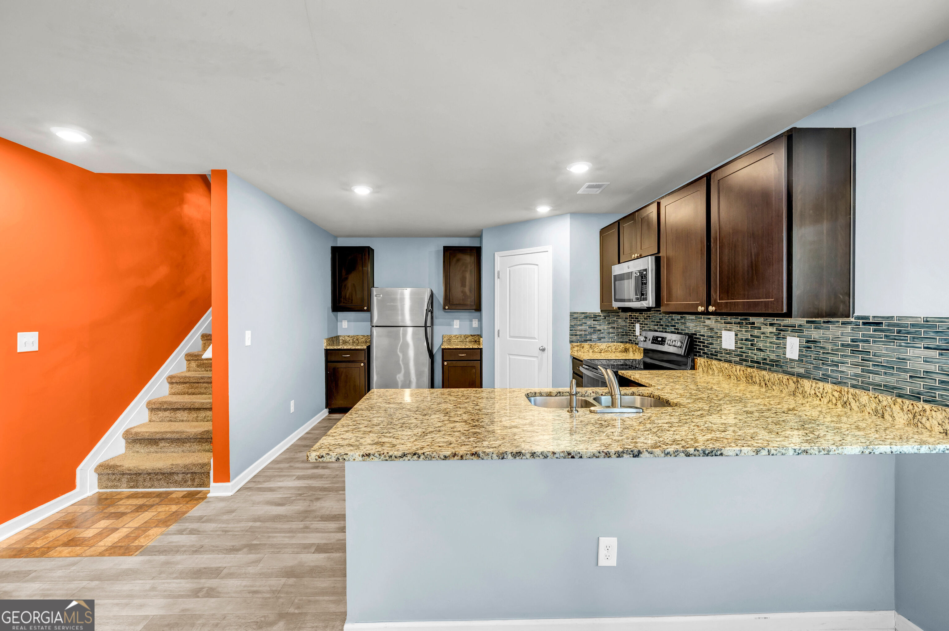 205 Twin Lakes Drive