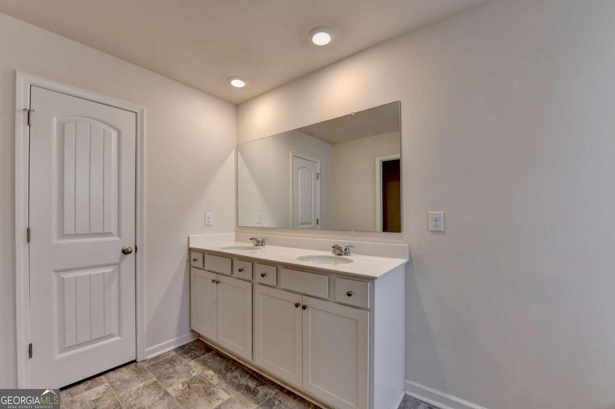 31 Valleywood Court