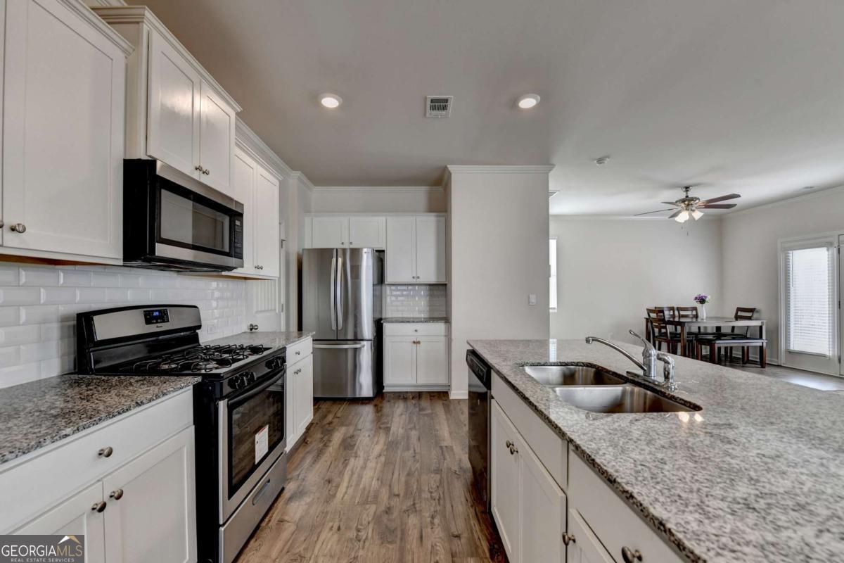 31 Valleywood Court