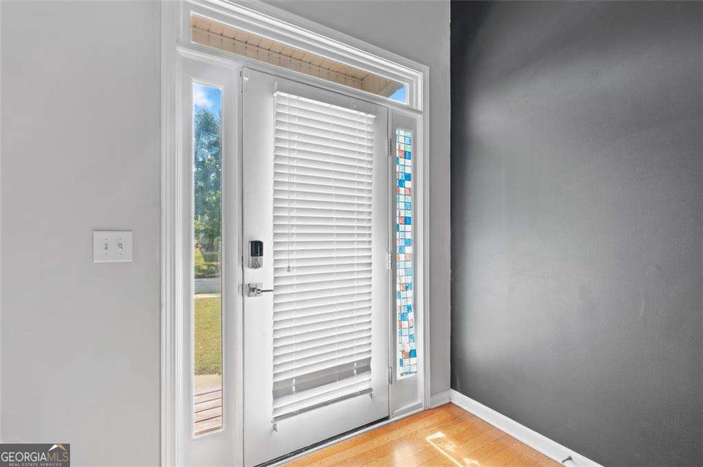 7125 Creeksong Drive