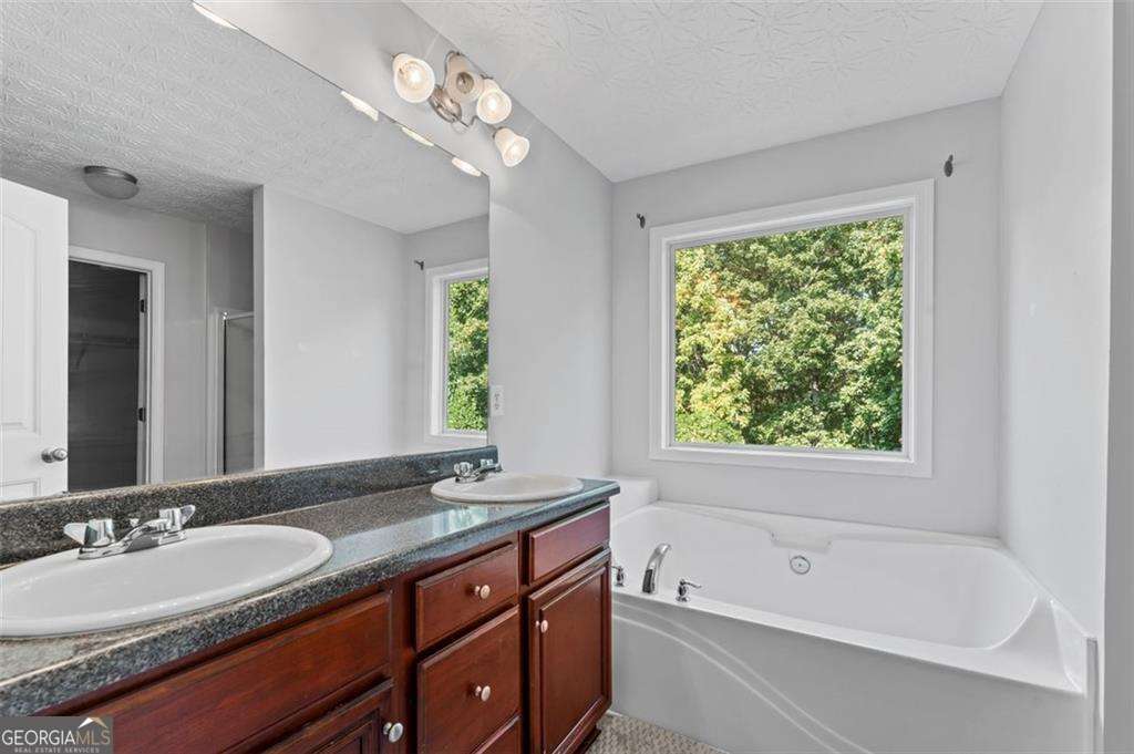 7125 Creeksong Drive