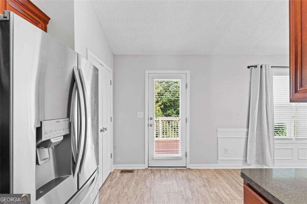 7125 Creeksong Drive