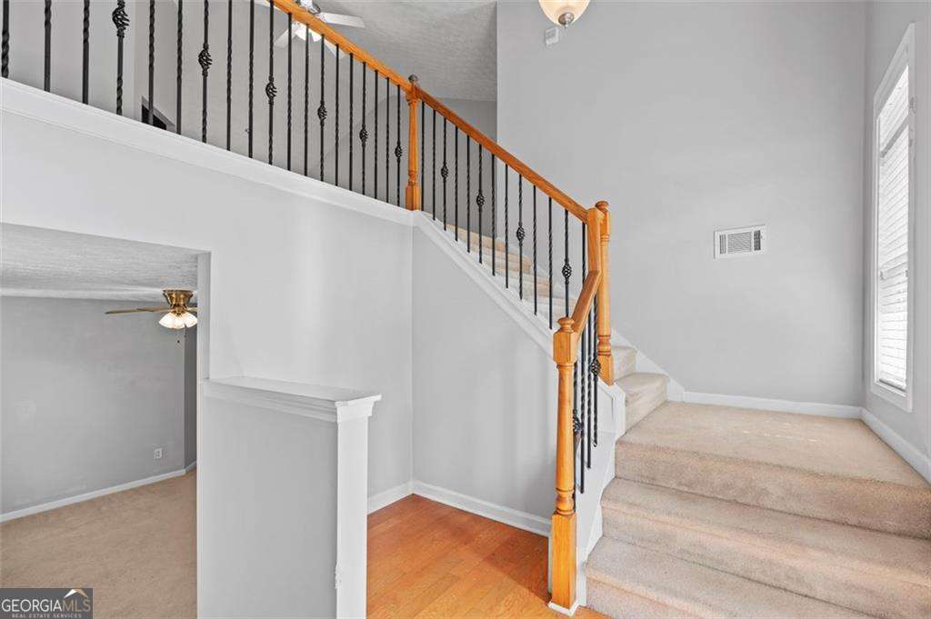 7125 Creeksong Drive