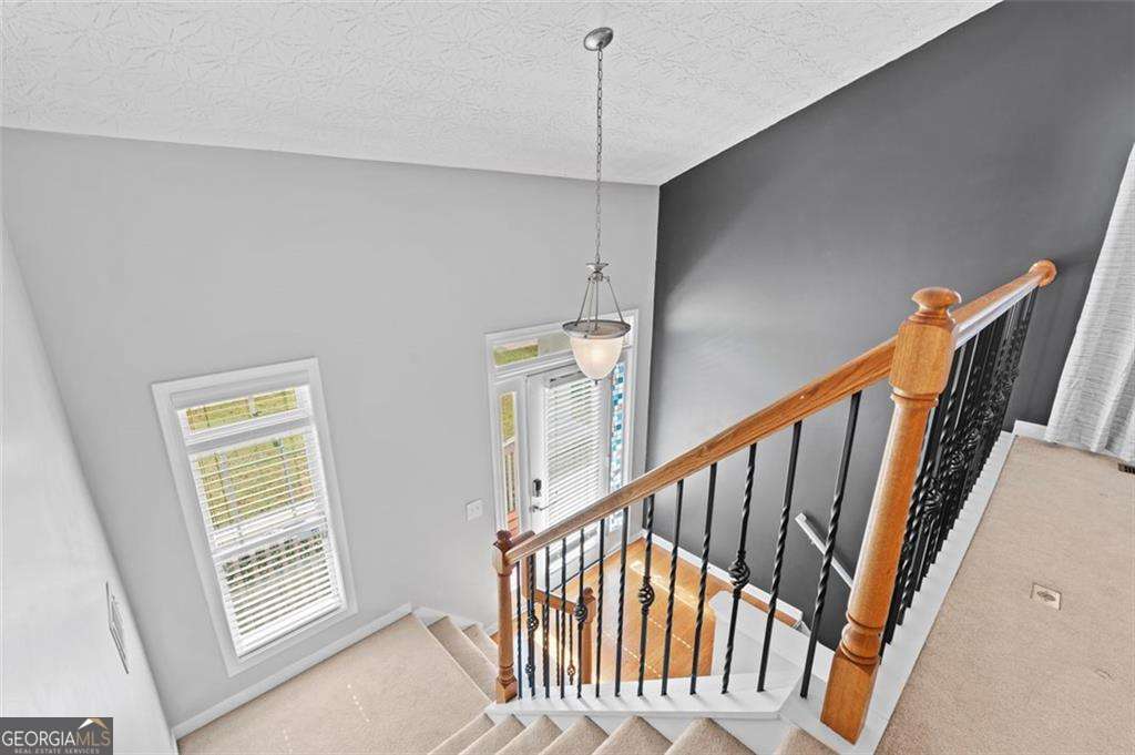 7125 Creeksong Drive