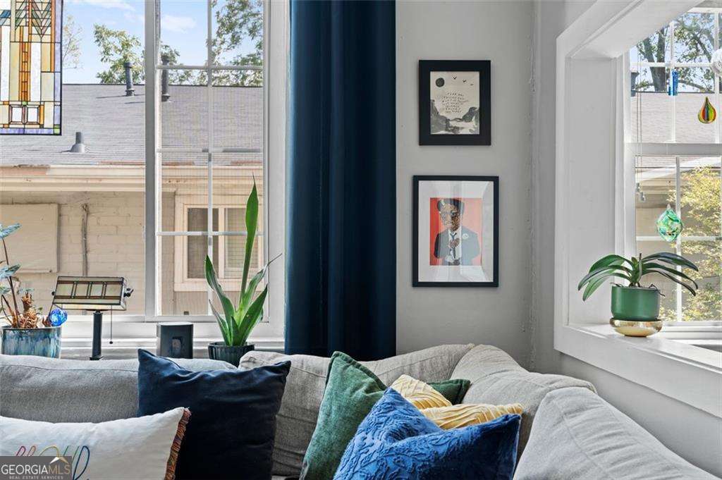 70 Sheridan Drive NE