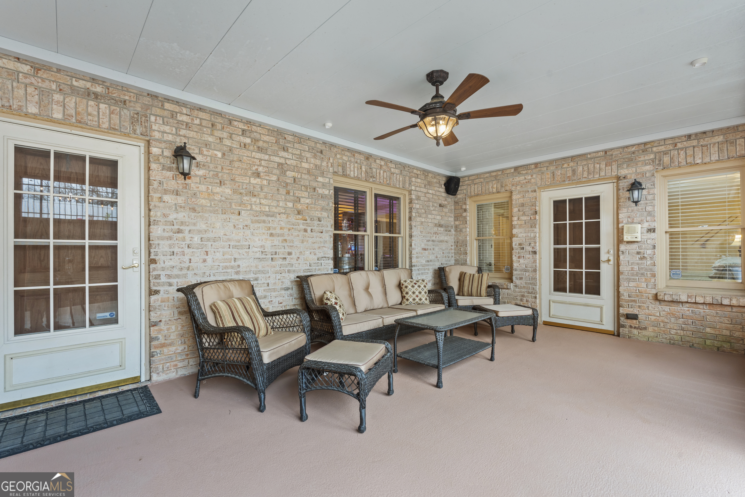 379 Bridgebrook Lane SW