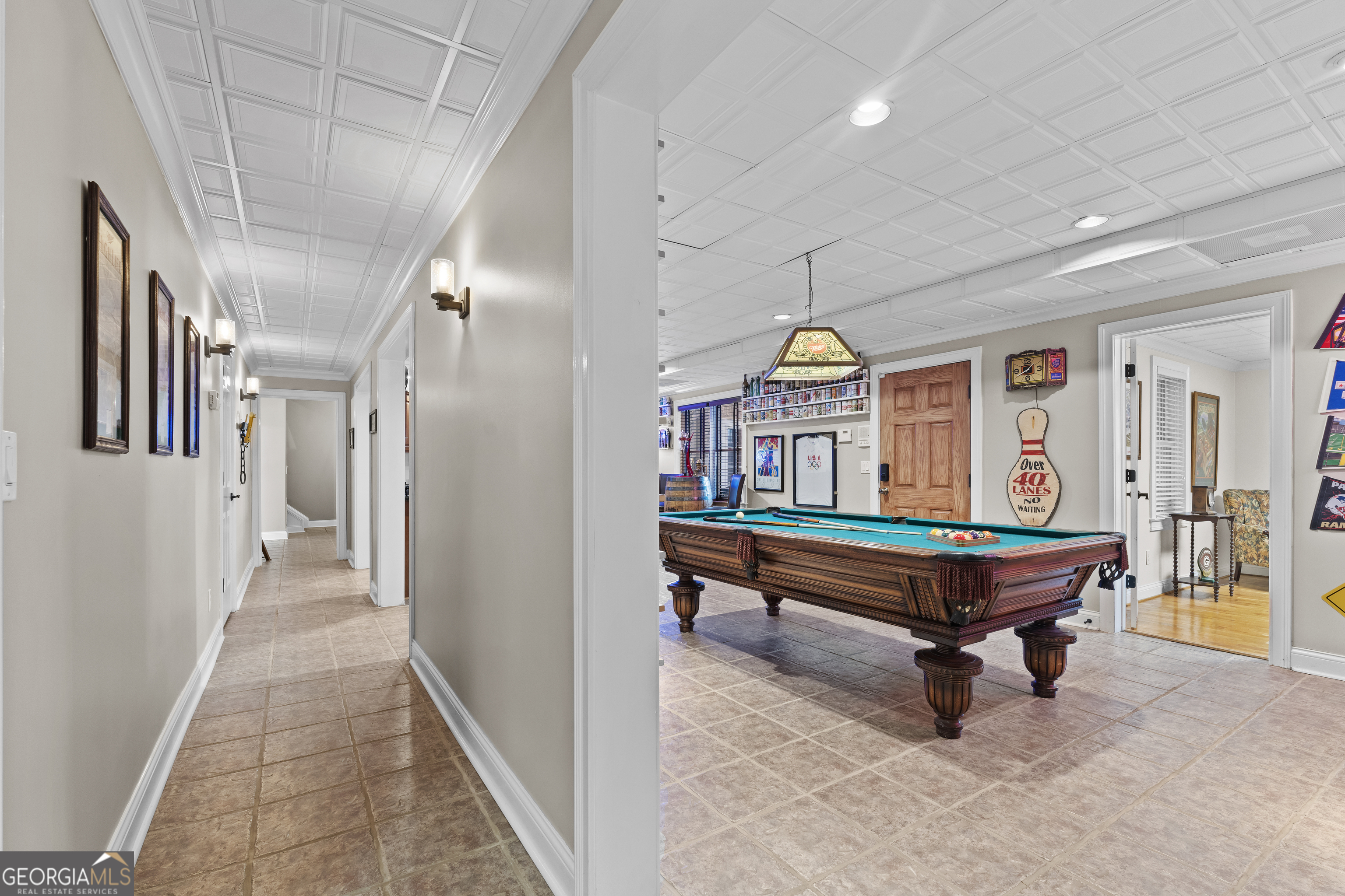 379 Bridgebrook Lane SW