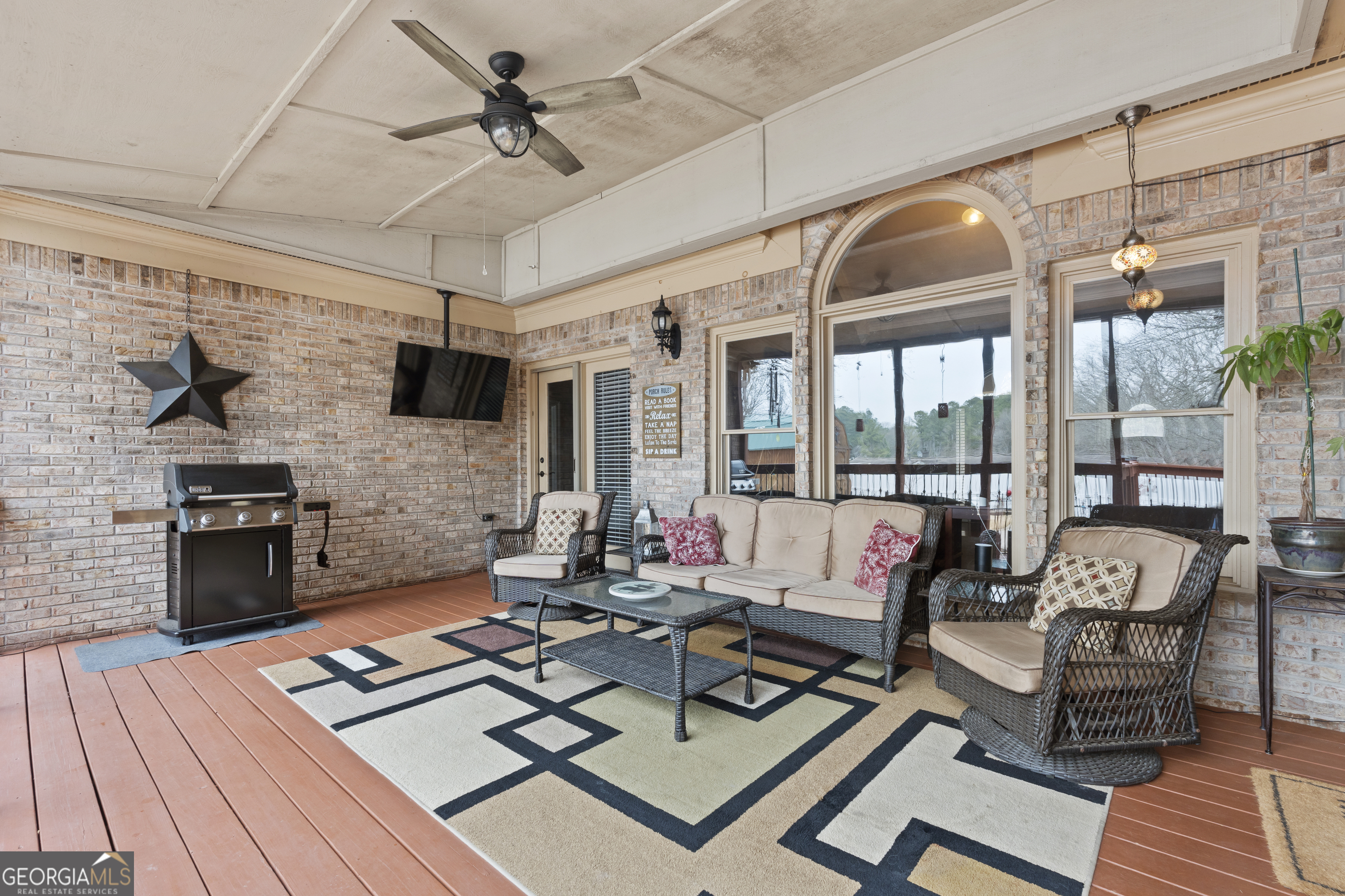 379 Bridgebrook Lane SW