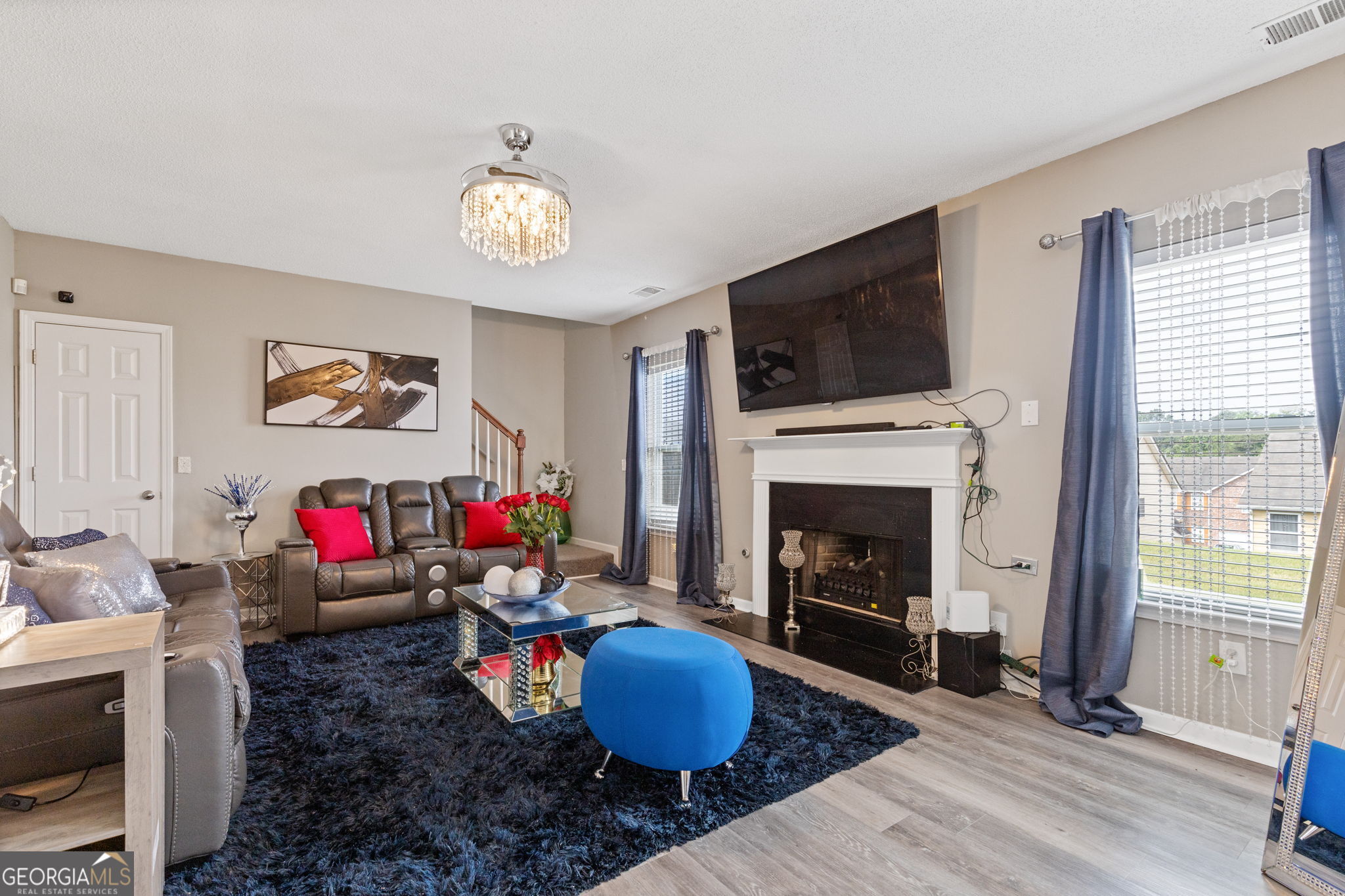 6637 Chason Woods Court