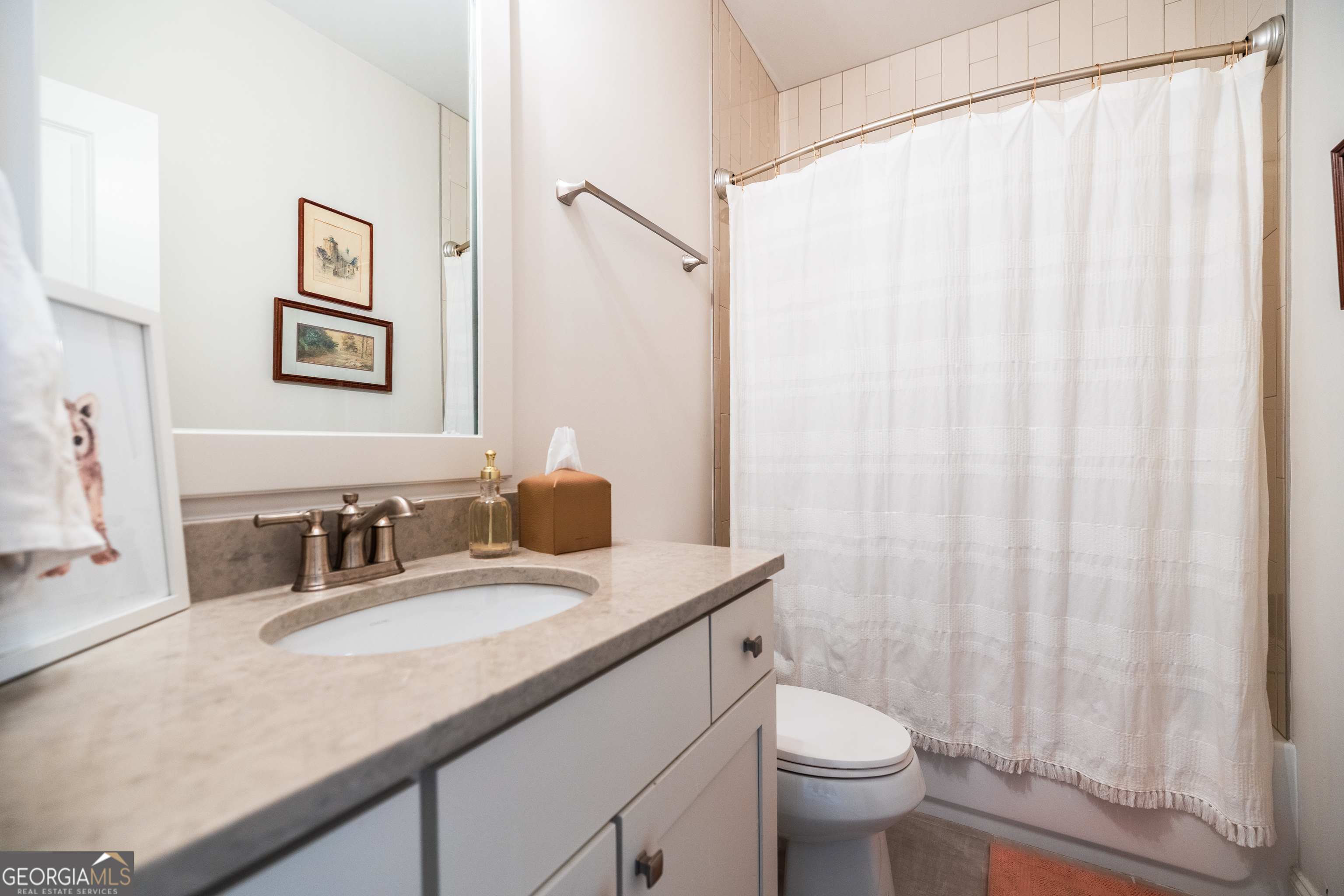 613 Abbington River Lane