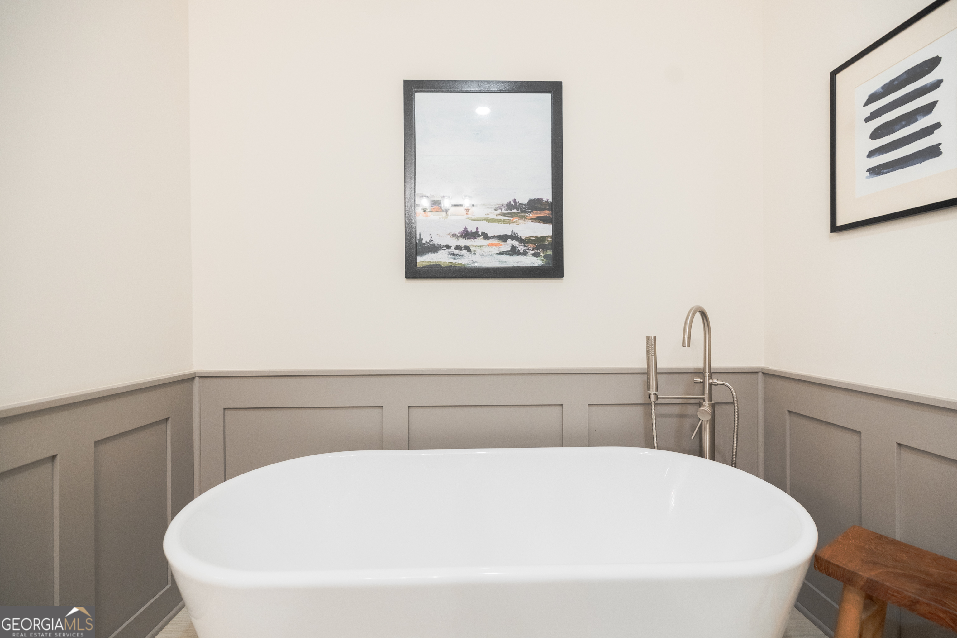 613 Abbington River Lane