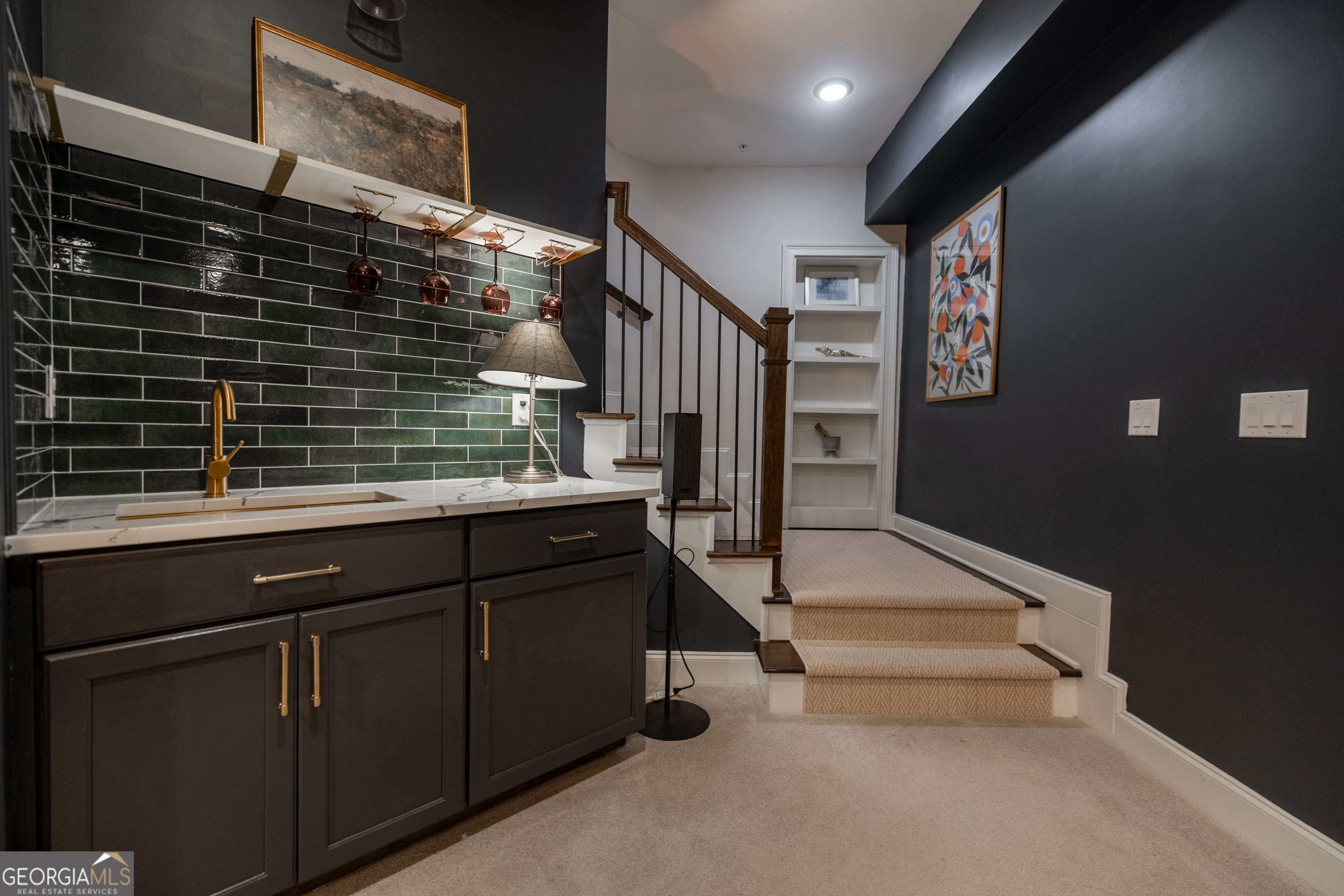 613 Abbington River Lane