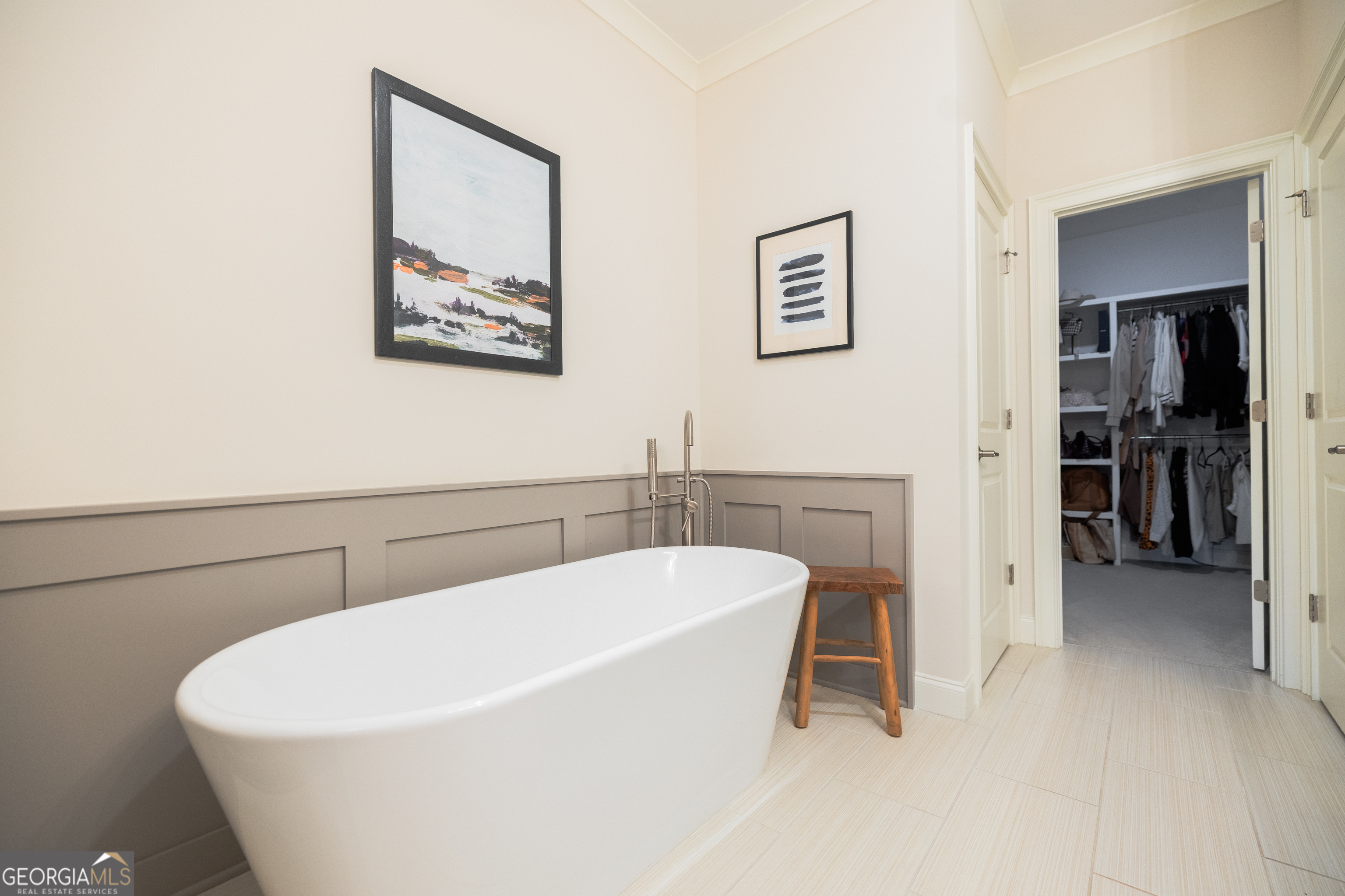 613 Abbington River Lane