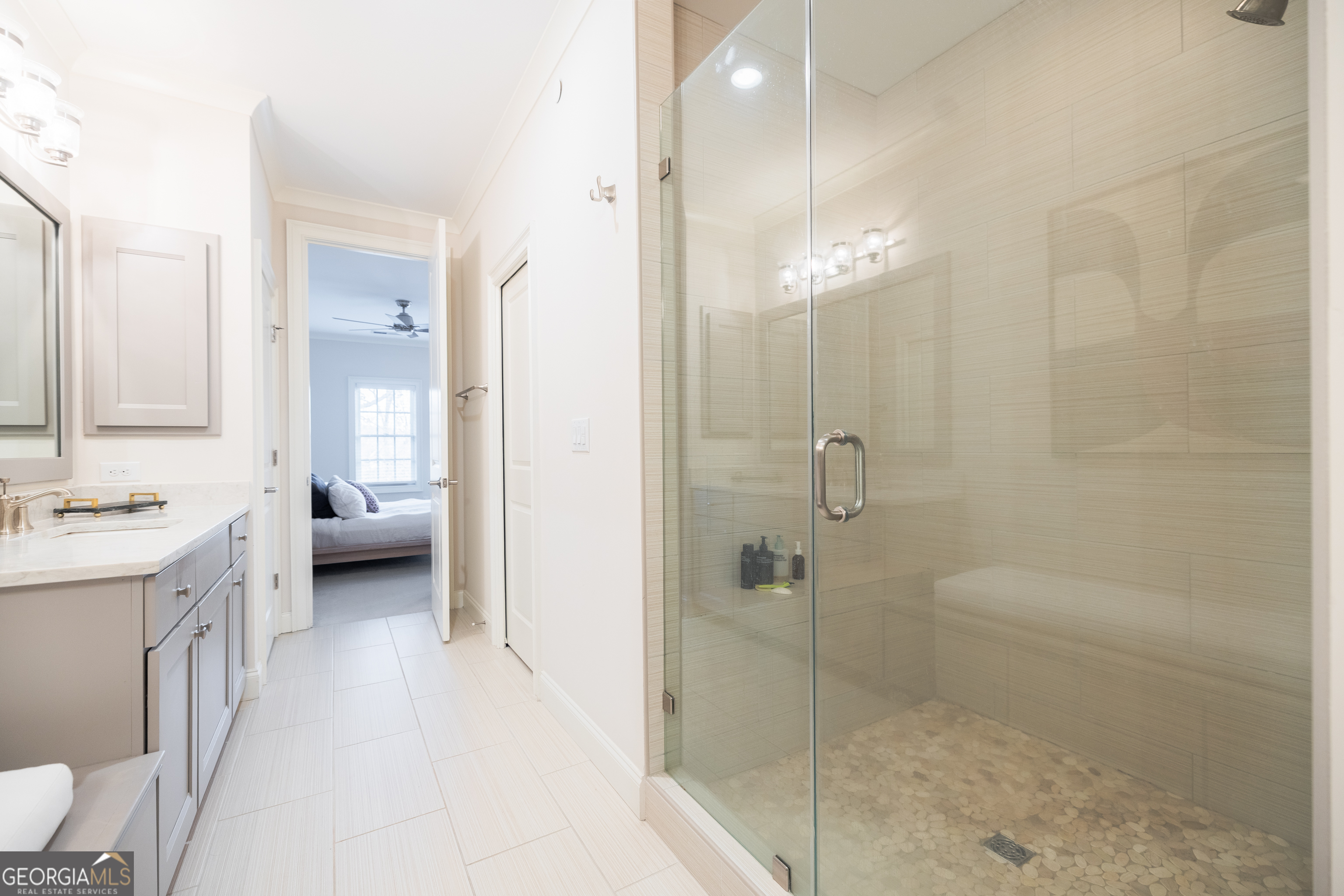 613 Abbington River Lane