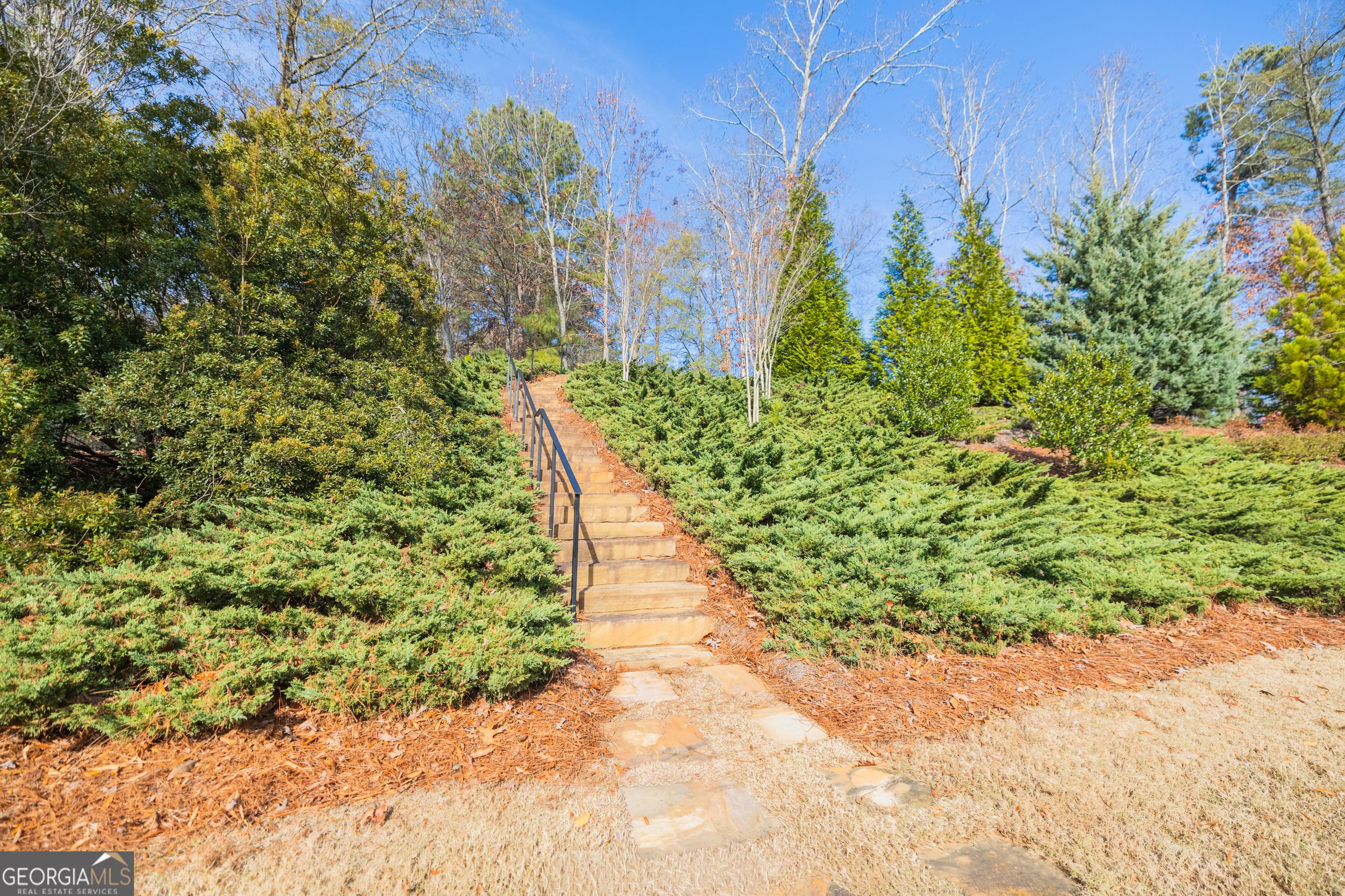 613 Abbington River Lane