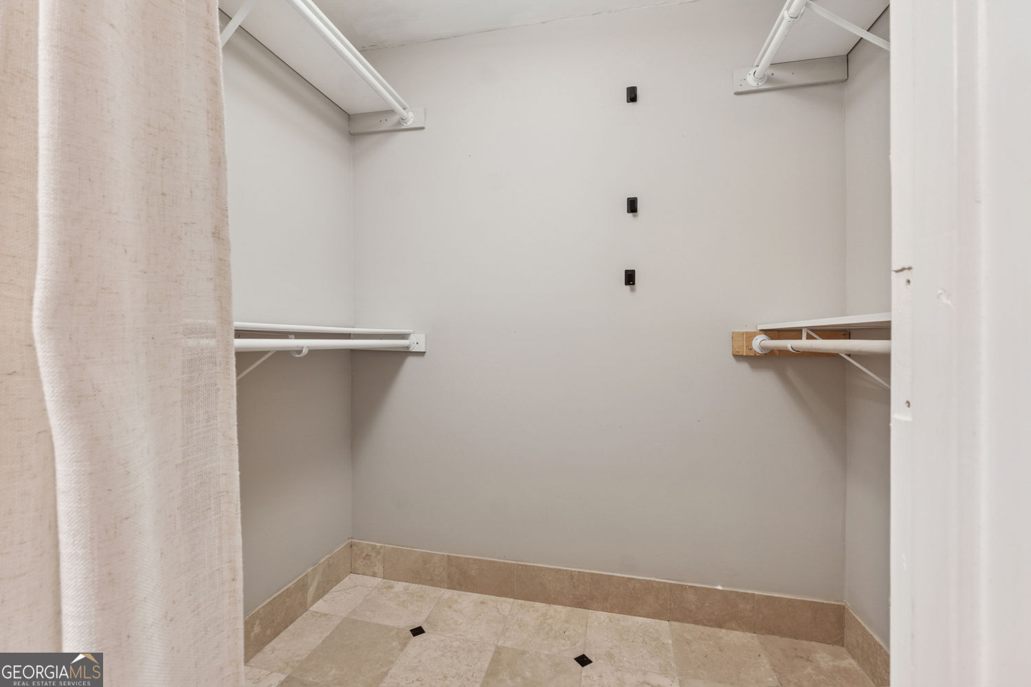 4010 Roswell Road NE # A2