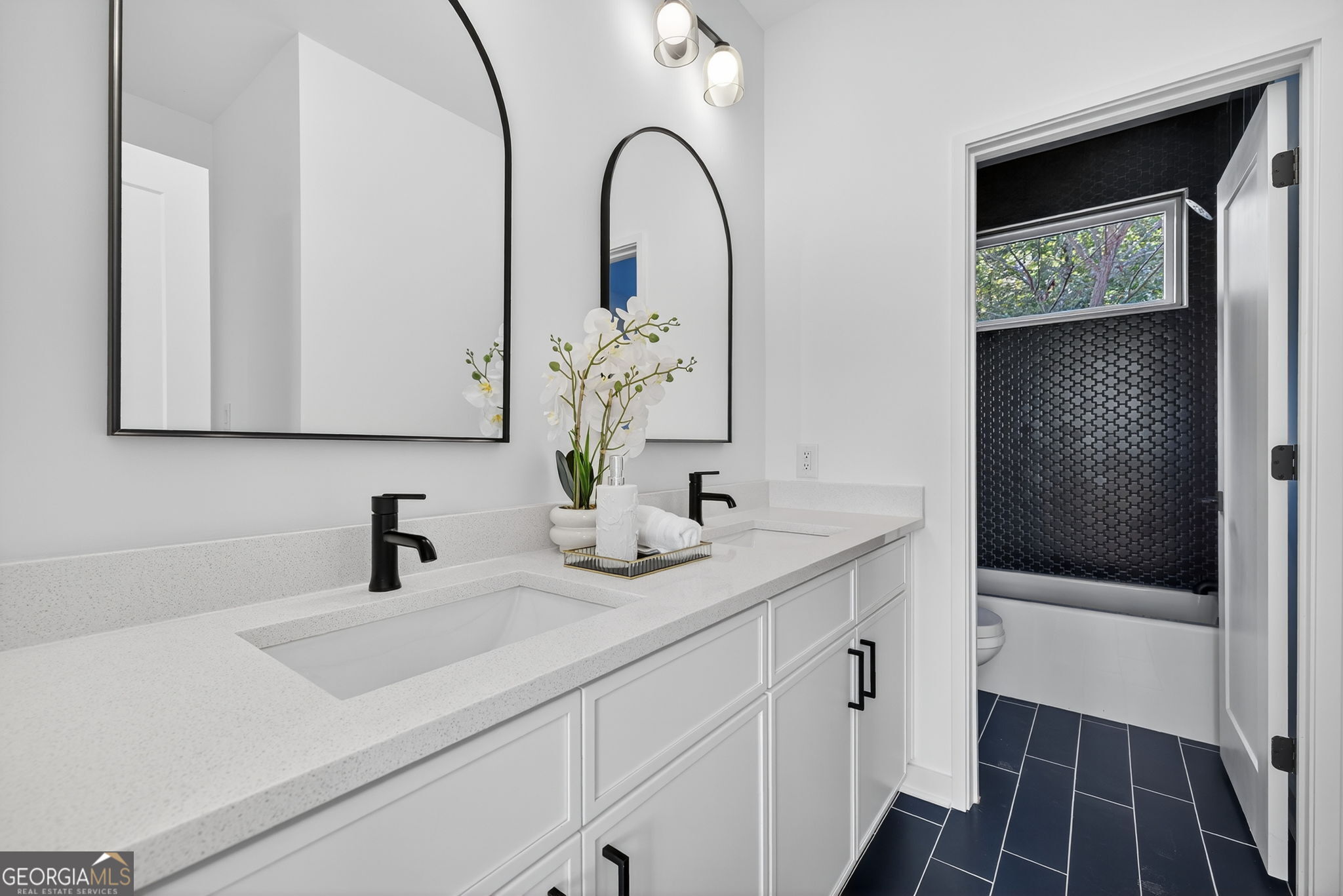 163 Walthall Street SE UNIT B