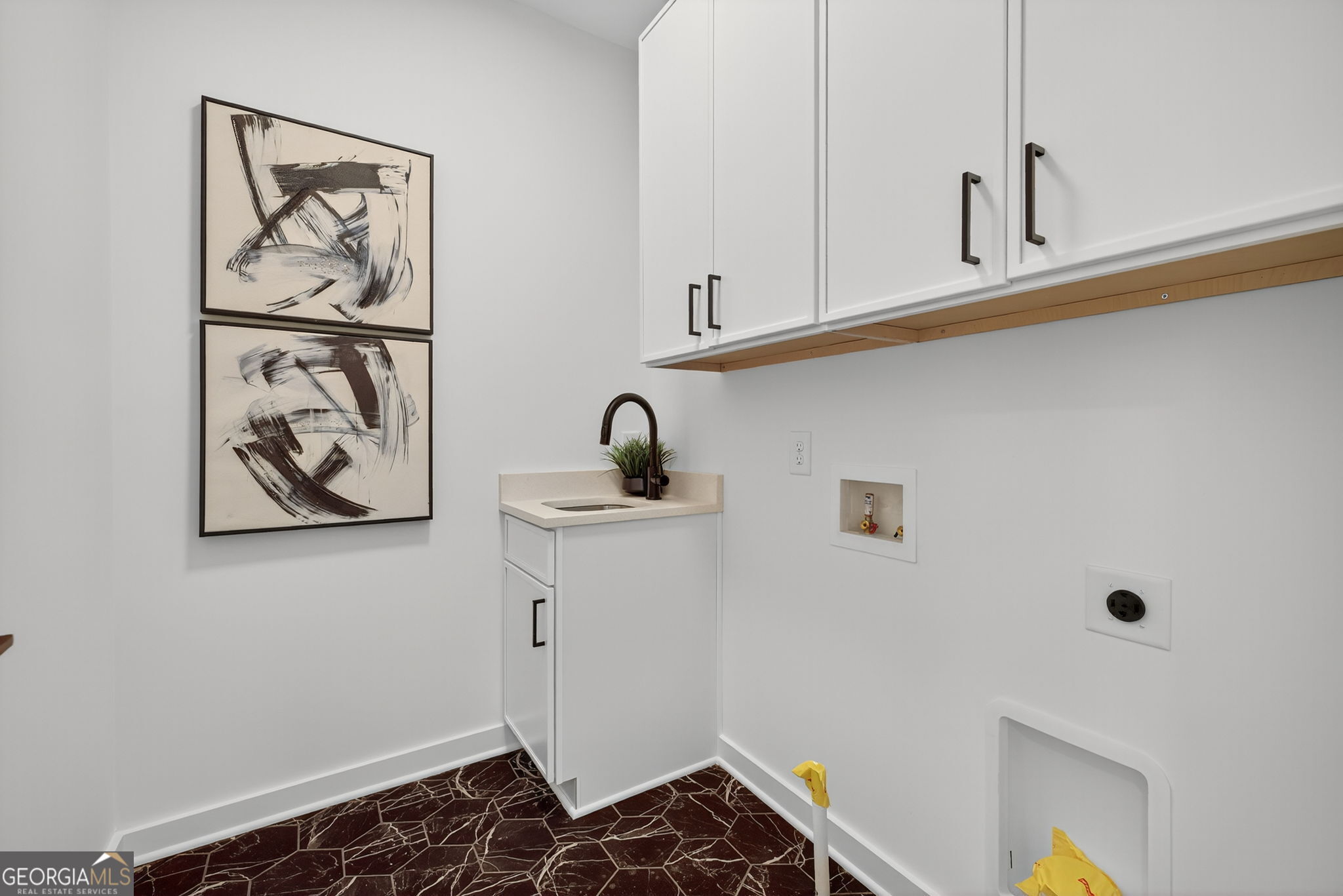 163 Walthall Street SE UNIT B