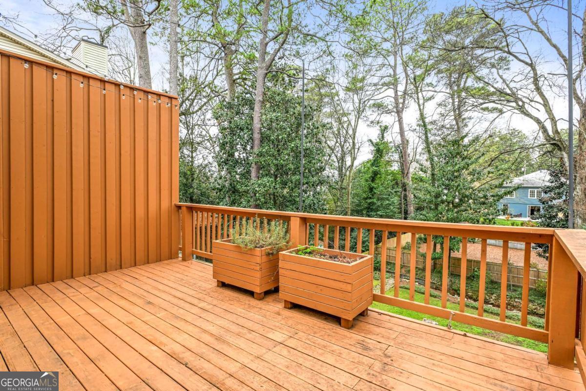 2190 Edison Avenue NE