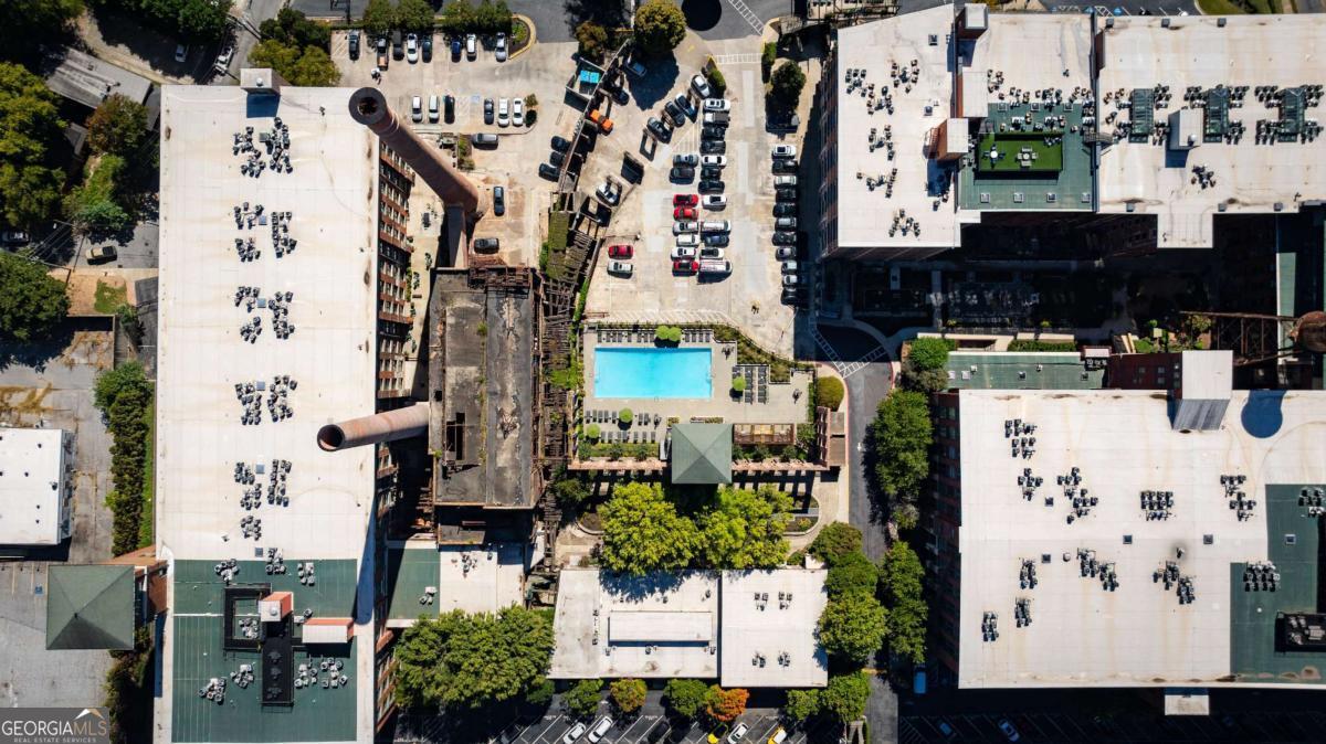 170 Boulevard SE # 223E