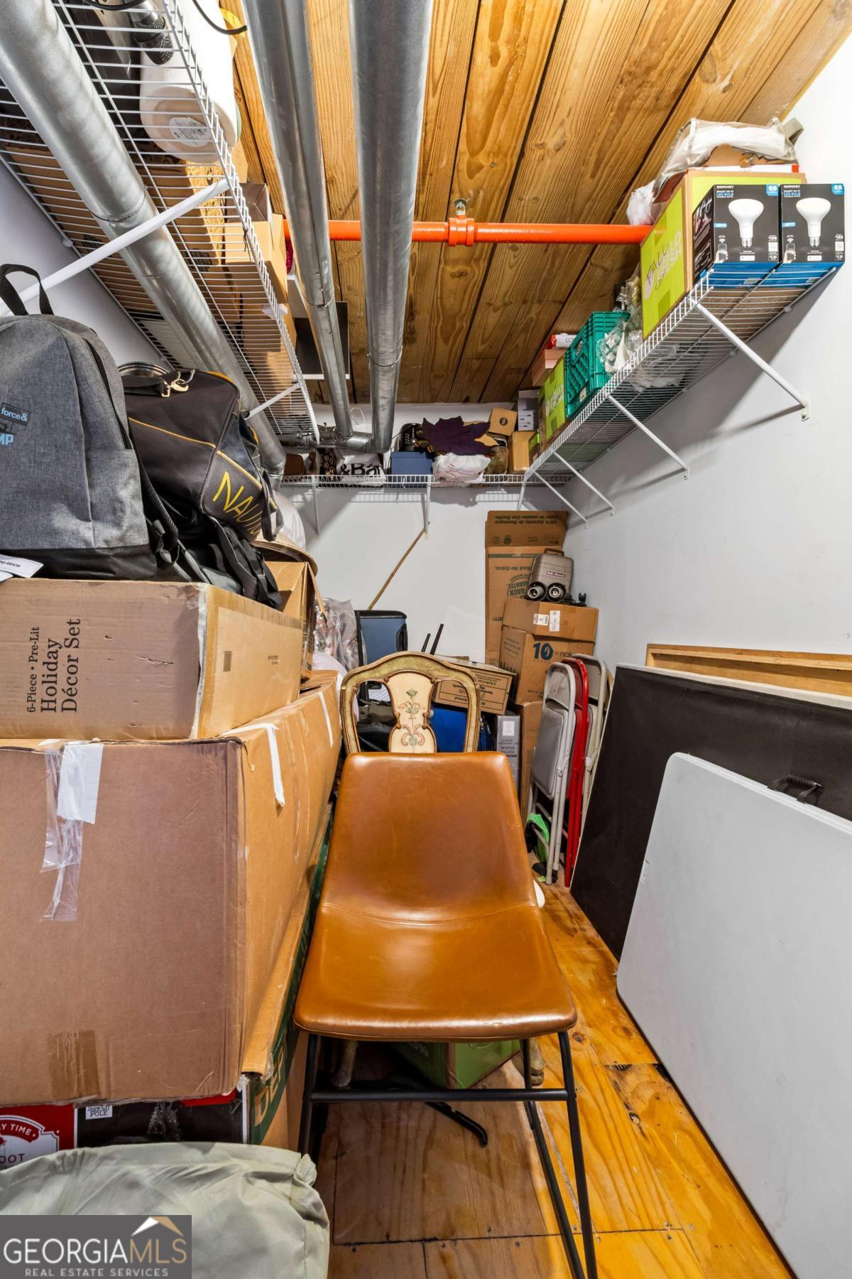 170 Boulevard SE # 223E