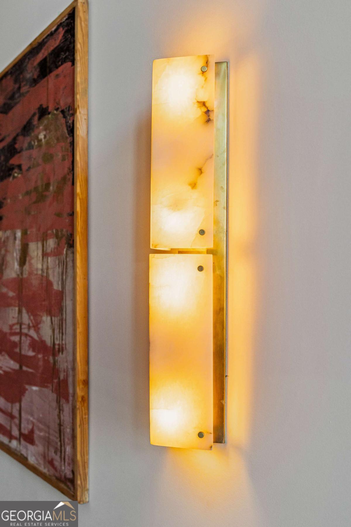 170 Boulevard SE # 223E