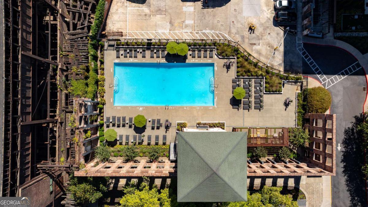 170 Boulevard SE # 223E