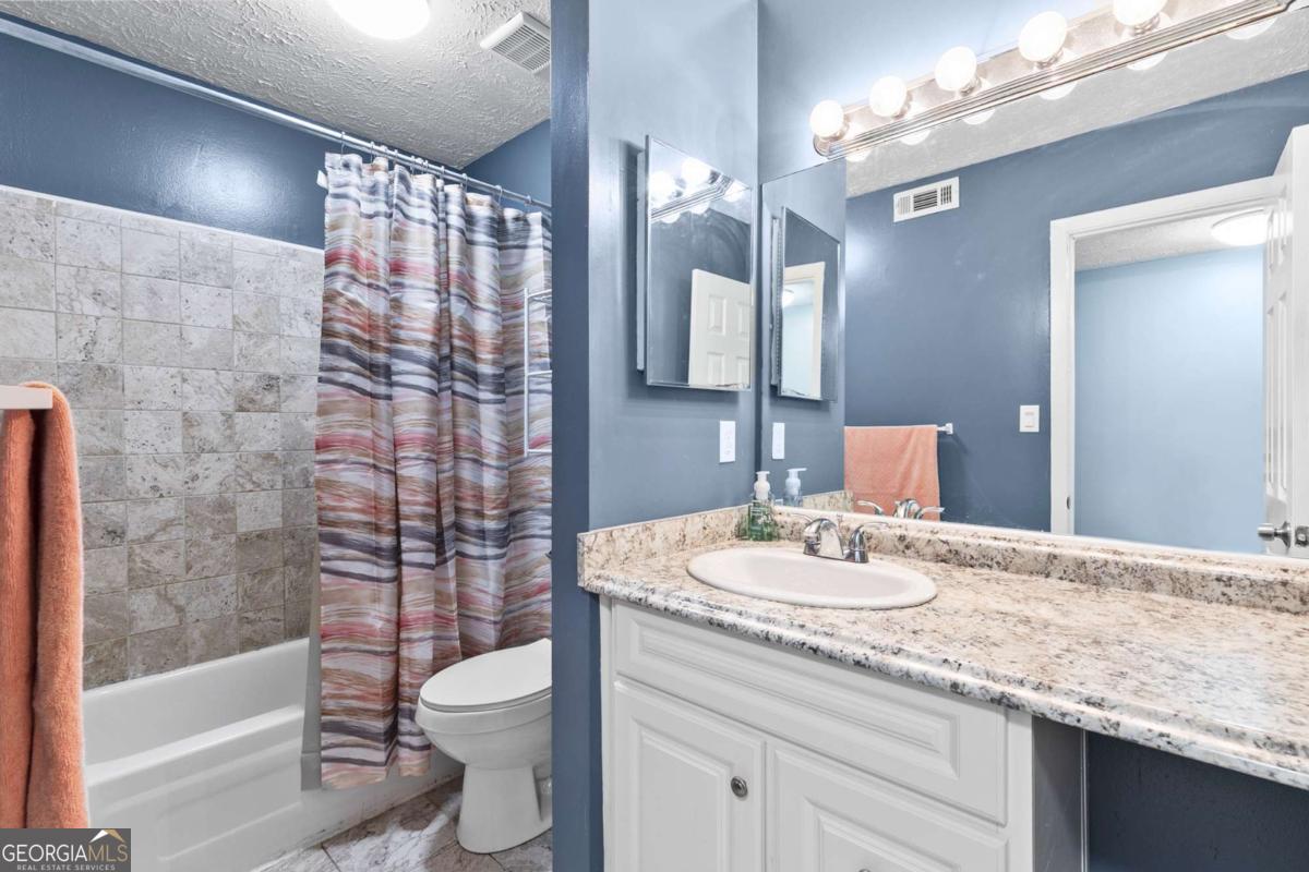 8740 Roswell Road # 10B