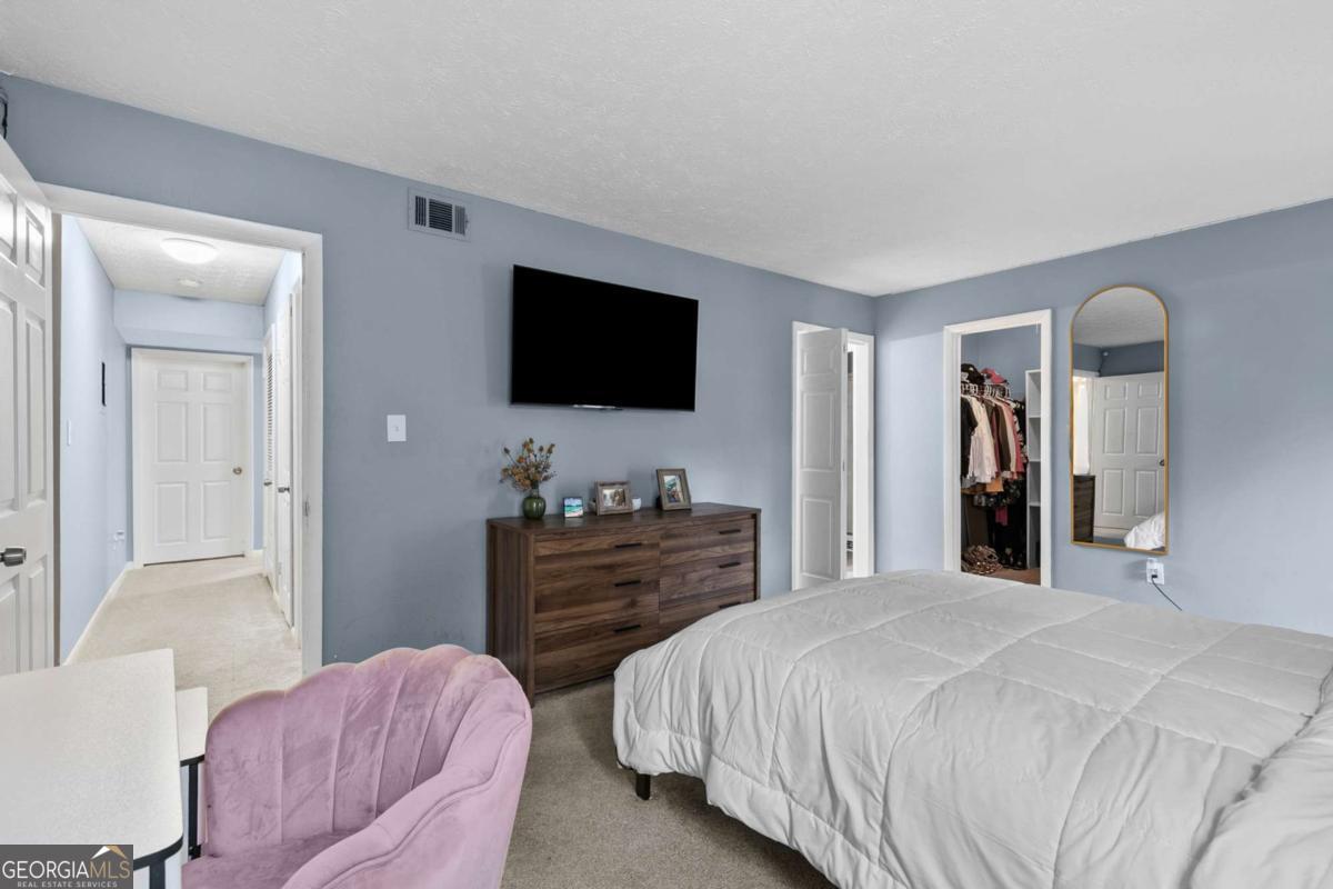 8740 Roswell Road # 10B