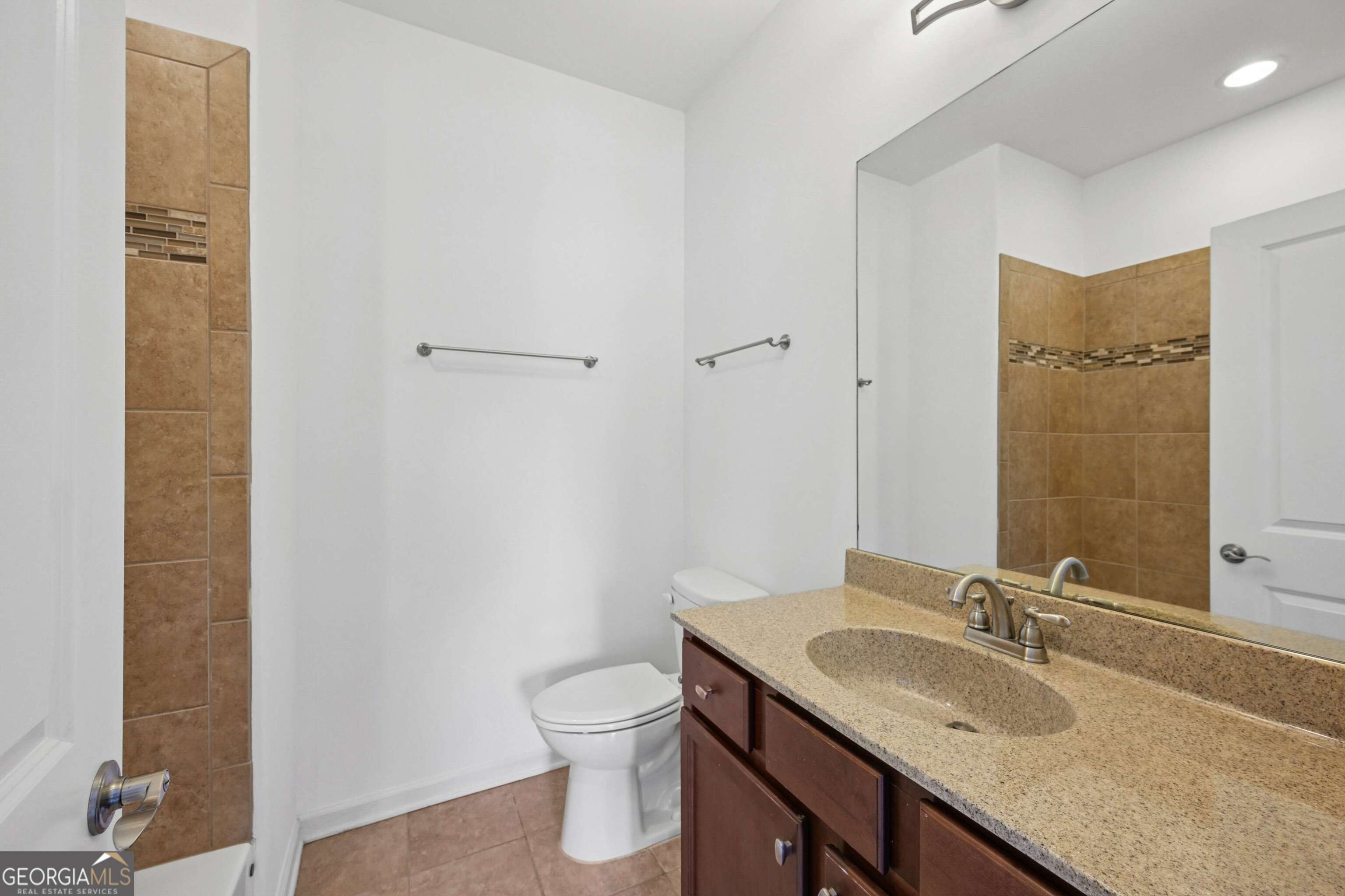 255 Southerland Terrace # 204