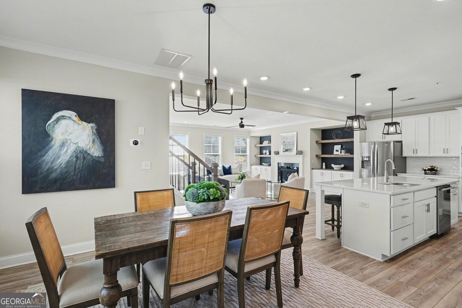 99 W Dixie Avenue SE