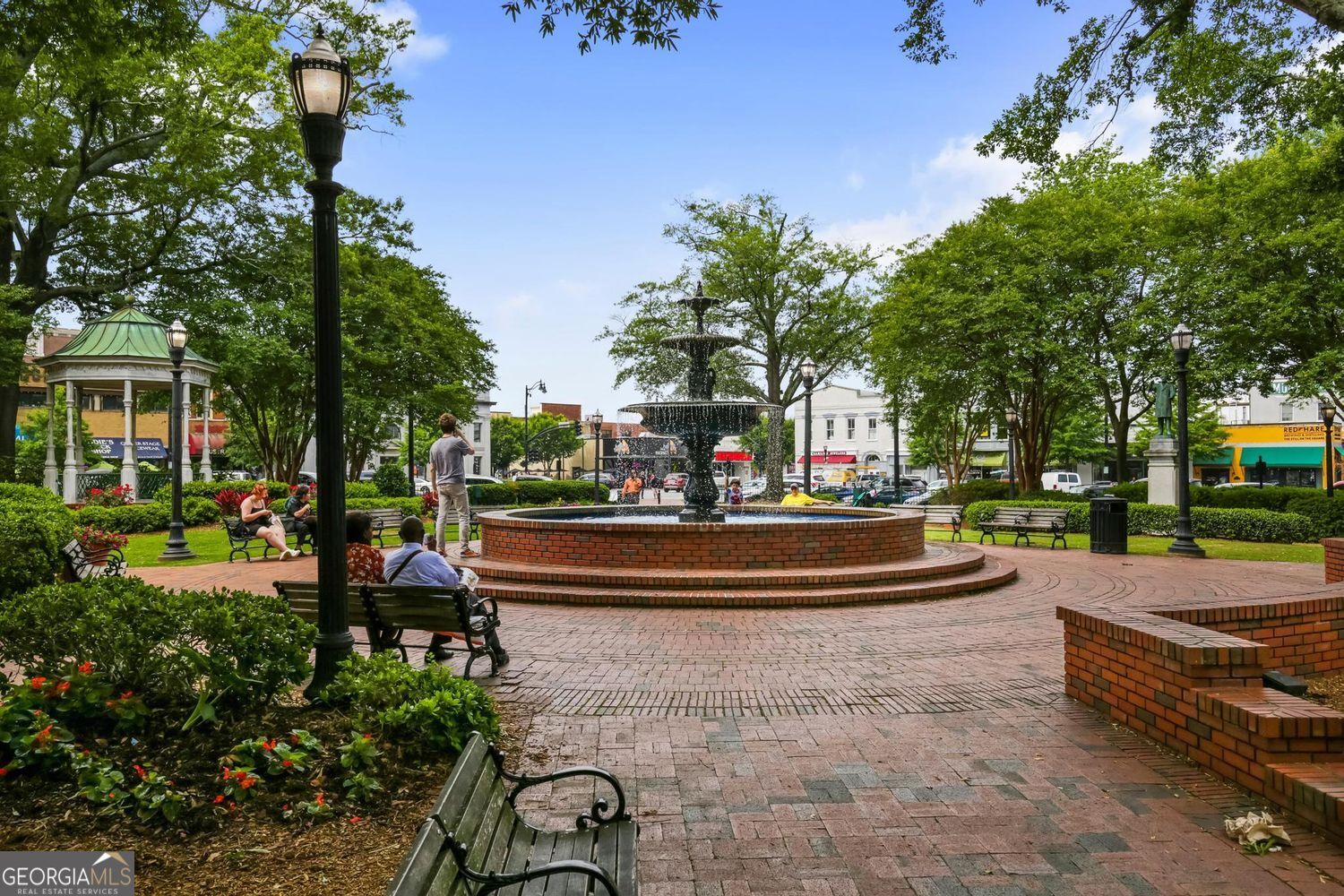 99 W Dixie Avenue SE