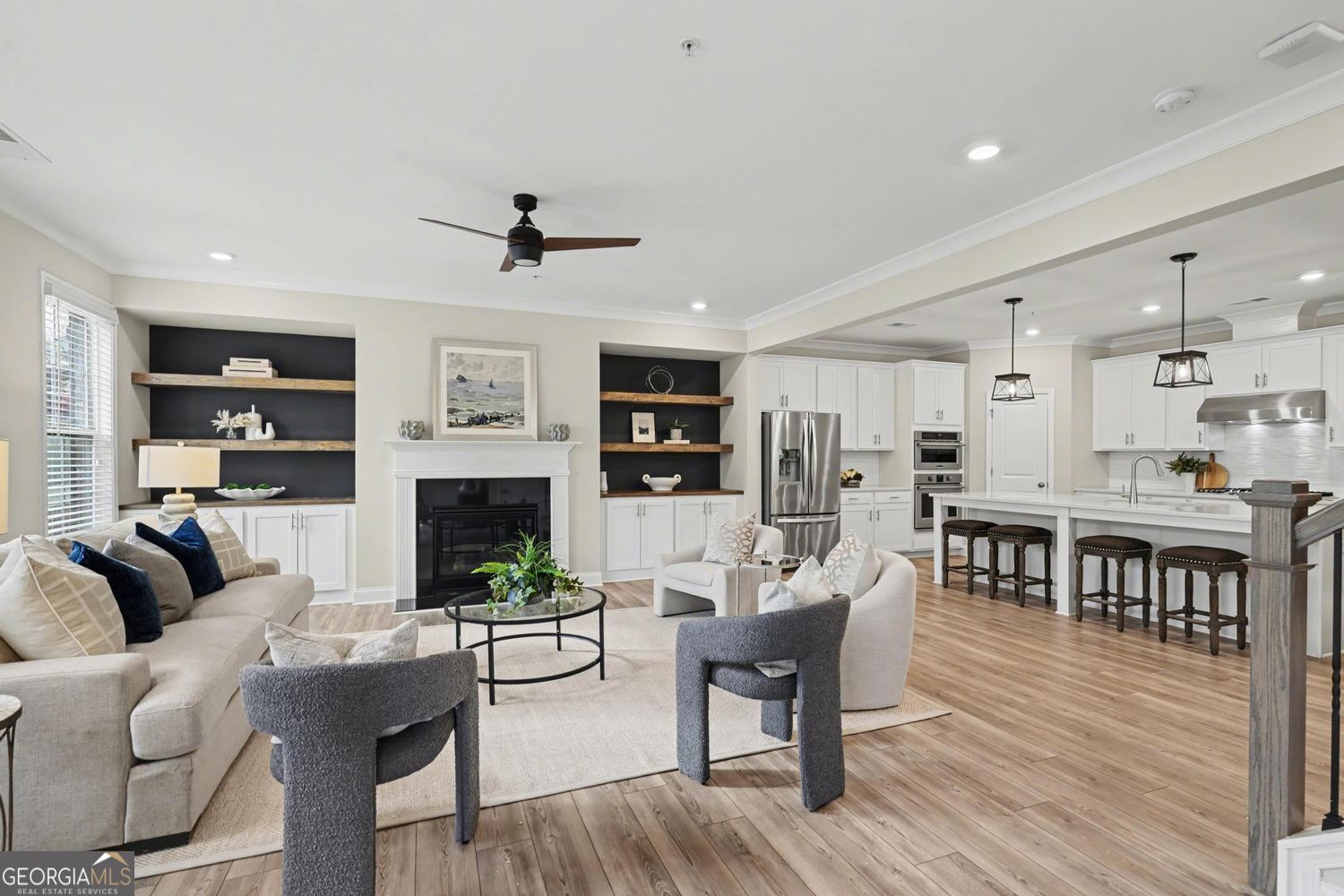 99 W Dixie Avenue SE