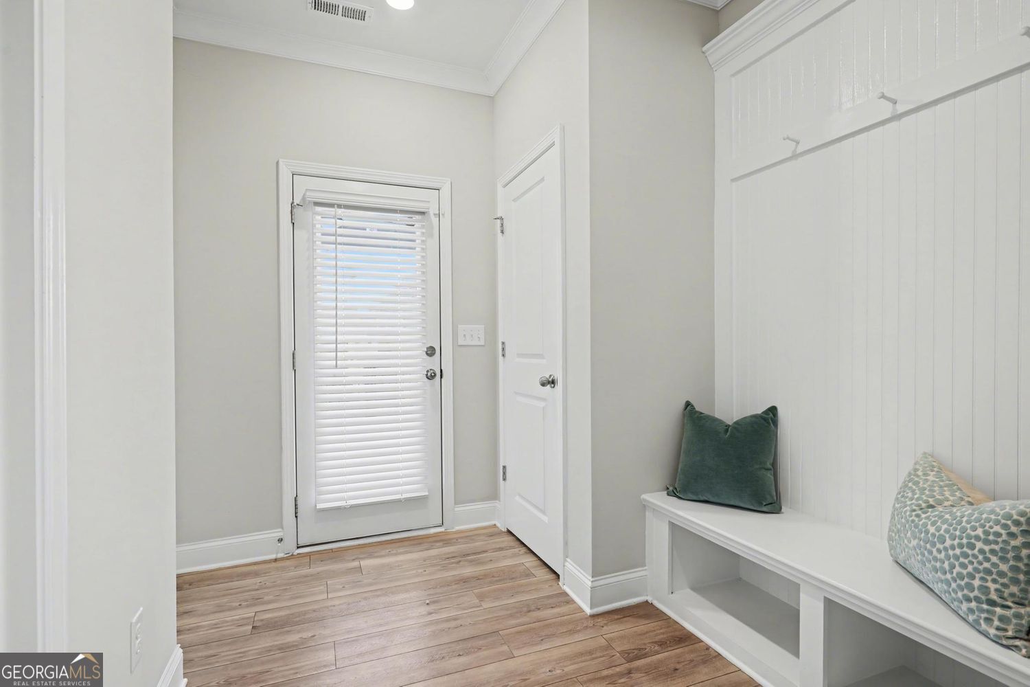 99 W Dixie Avenue SE