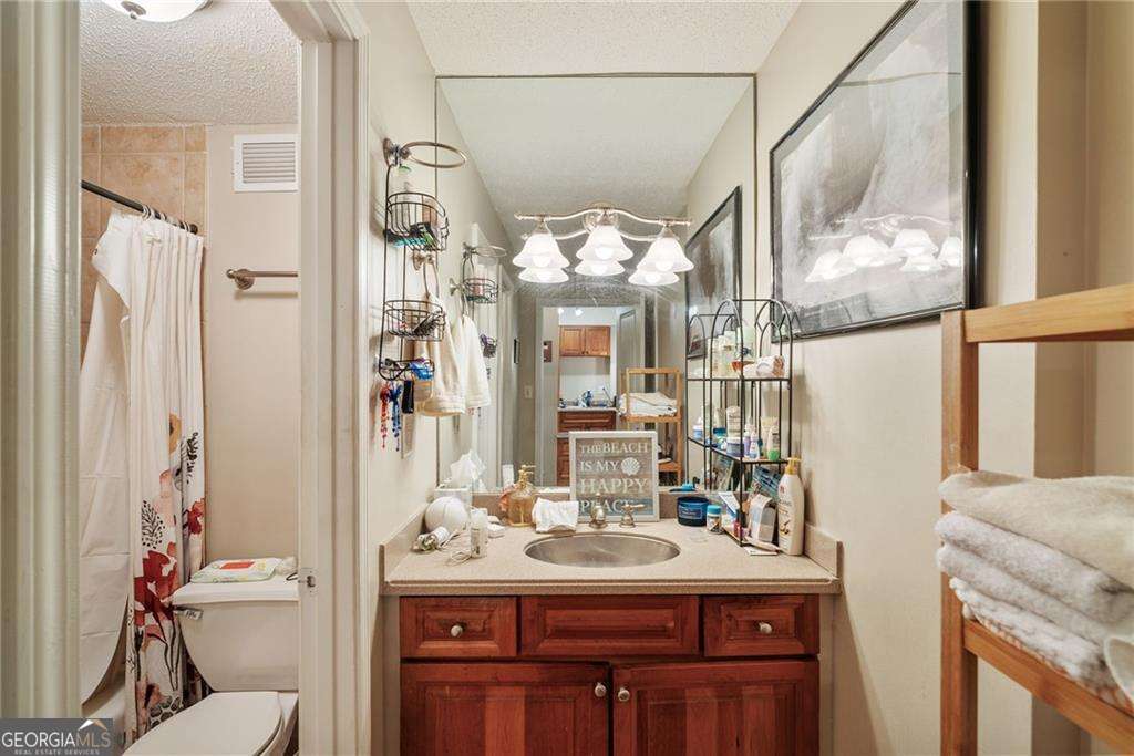 2479 Peachtree Road NE # 412