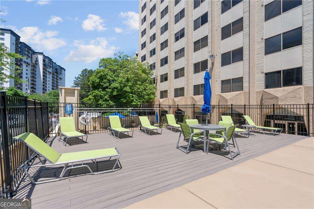 2479 Peachtree Road NE # 412