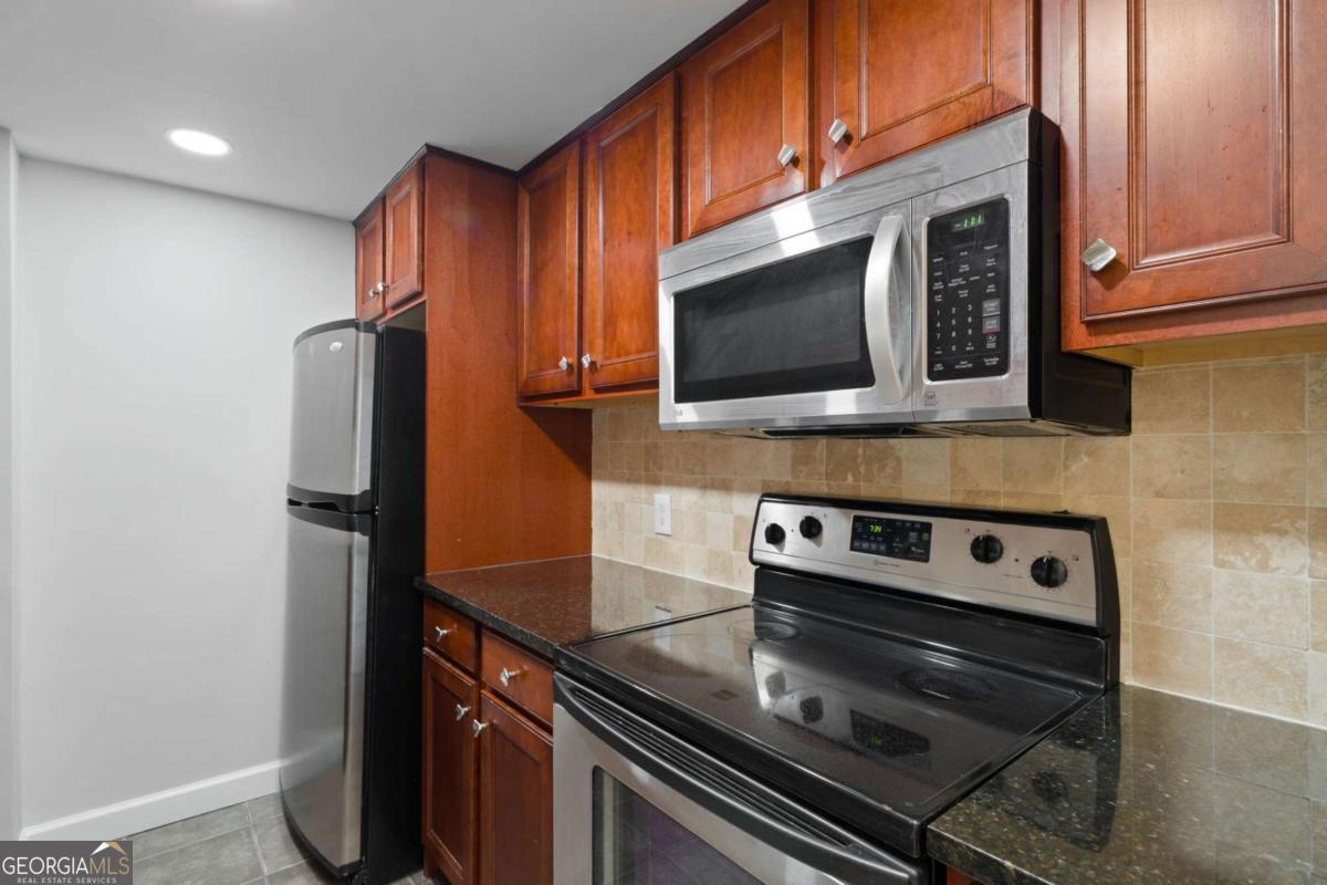 1280 W Peachtree Street NW # 1108